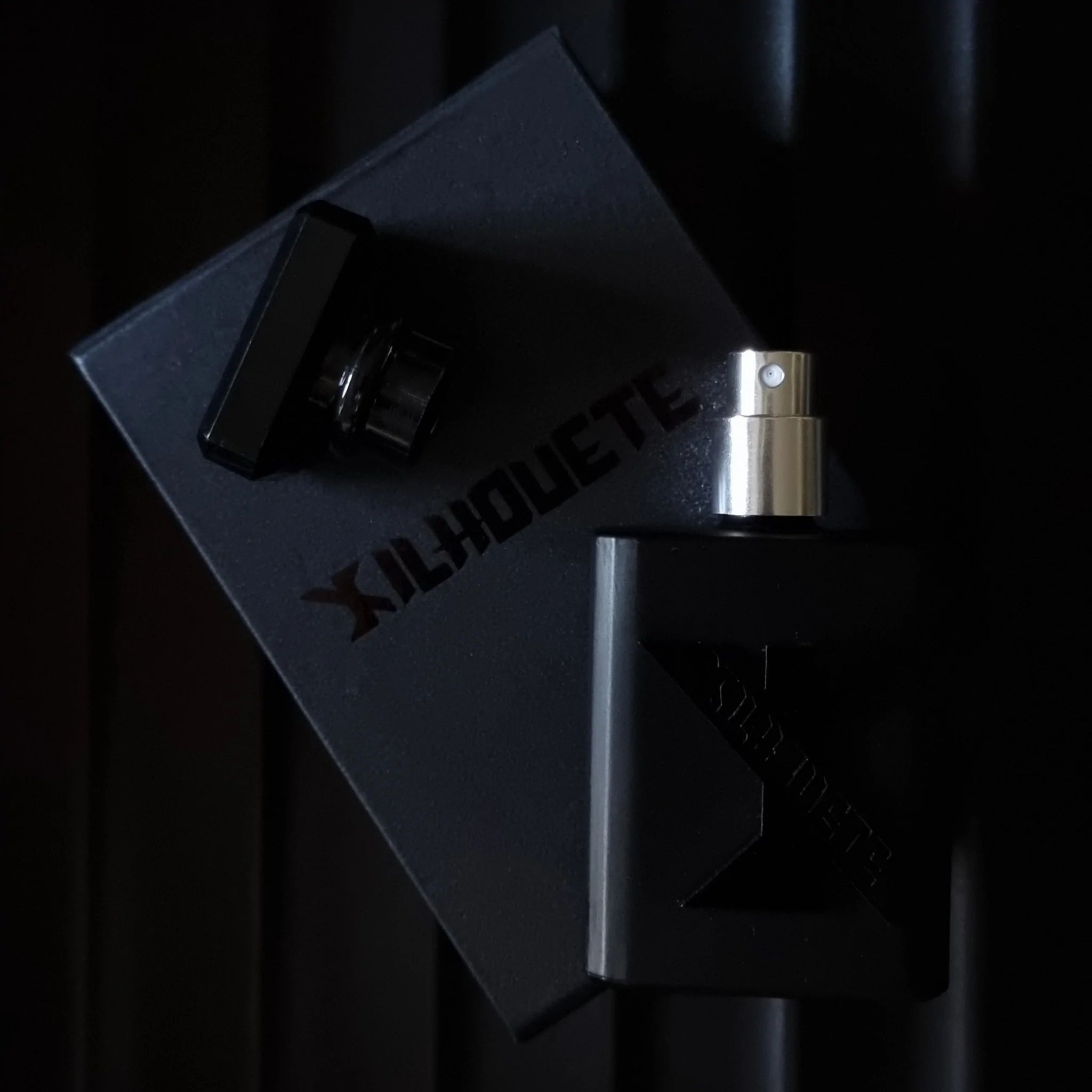 عطر ادکلن سیلوئت سنت استودیو - Xilhouete Scent Studio - بررسی، قیمت و خرید