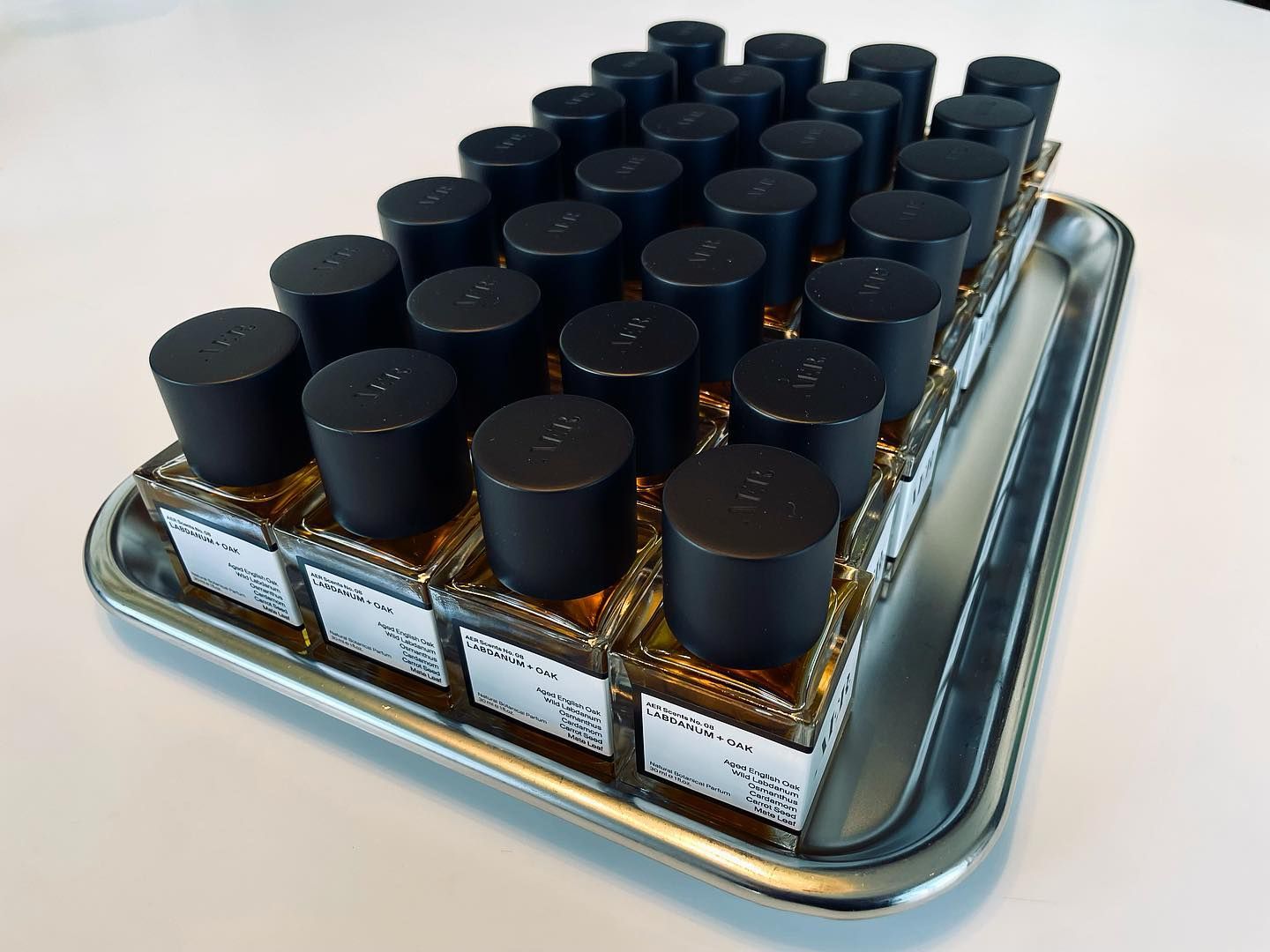 عطر ادکلن اکورد نامبر ایت لبدانوم و اوک ریر سنتس - Accord No. 08: Labdanum + Oak RAER Scents - بررسی، قیمت و خرید