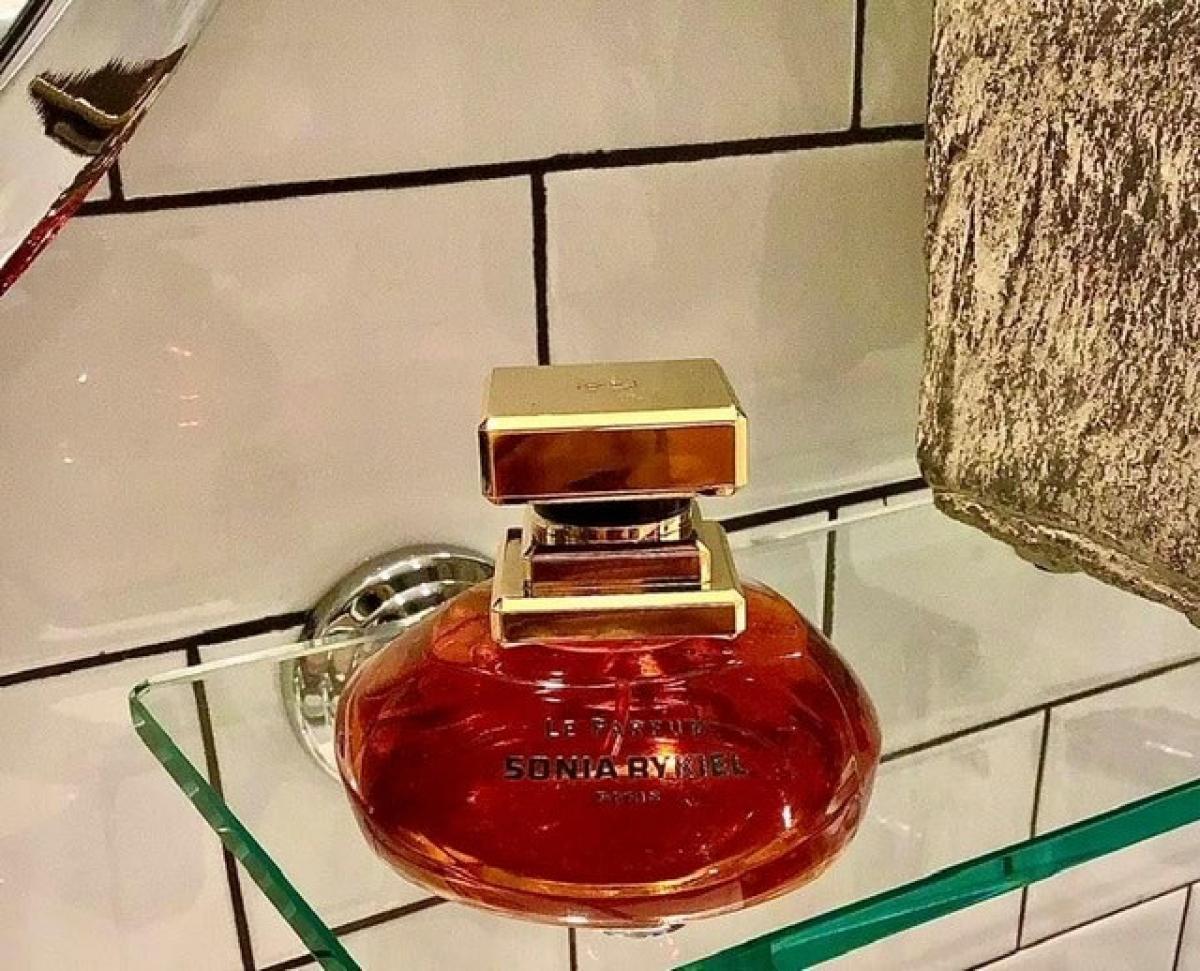 عطر ادکلن ل پارفوم سونیا ریکیل اکستره سونیا ریکیِل - Le Parfum Sonia Rykiel Extrait Sonia Rykiel - بررسی، قیمت و خرید