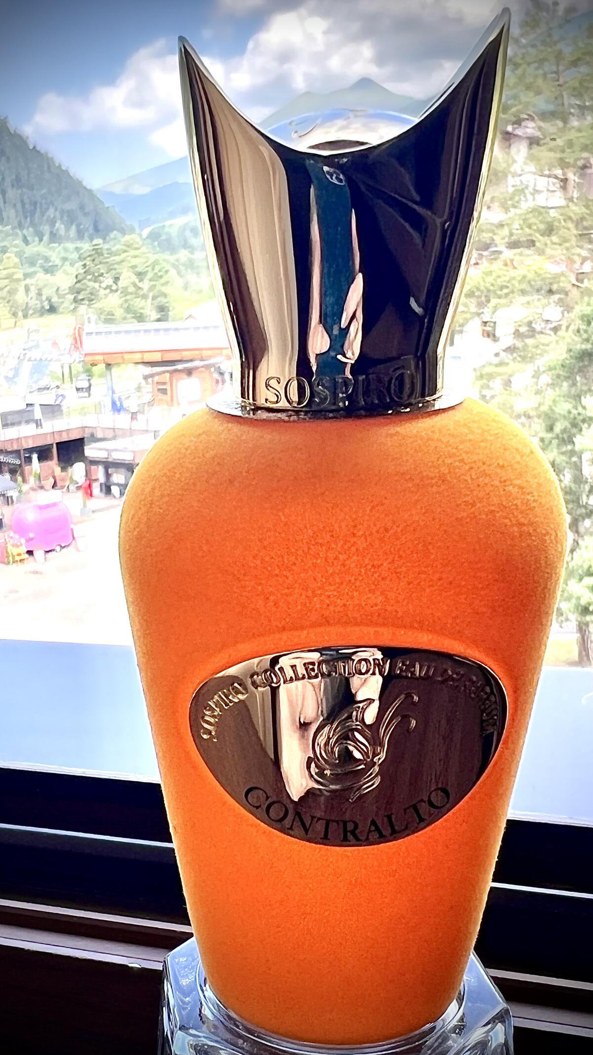 عطر ادکلن کانترالتو سوسپیرو پرفیومز - Contralto Sospiro Perfumes - بررسی، قیمت و خرید