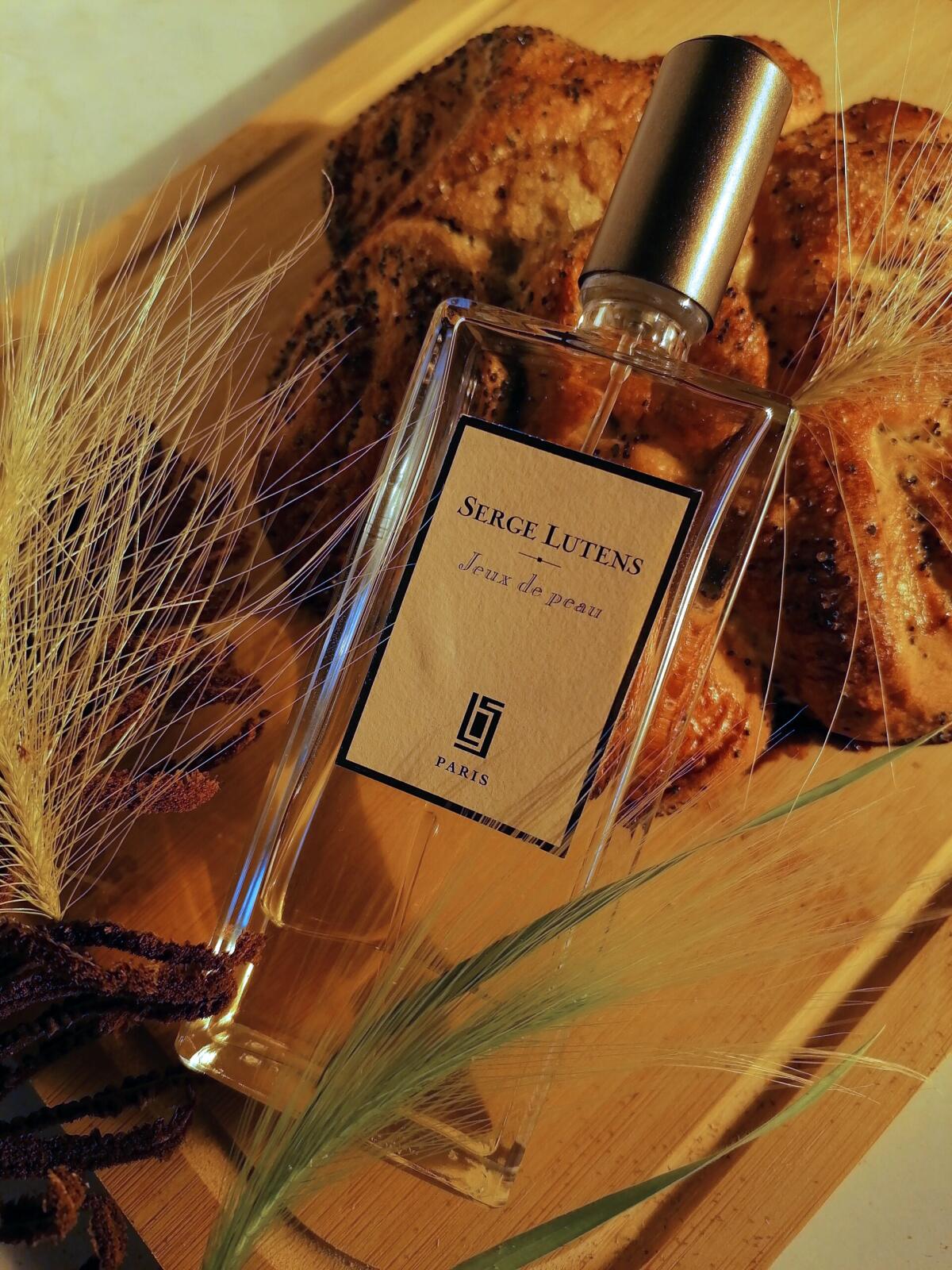 عطر ادکلن ژو دو پو سرژ لوتنز - Jeux de Peau Serge Lutens - بررسی، قیمت و خرید