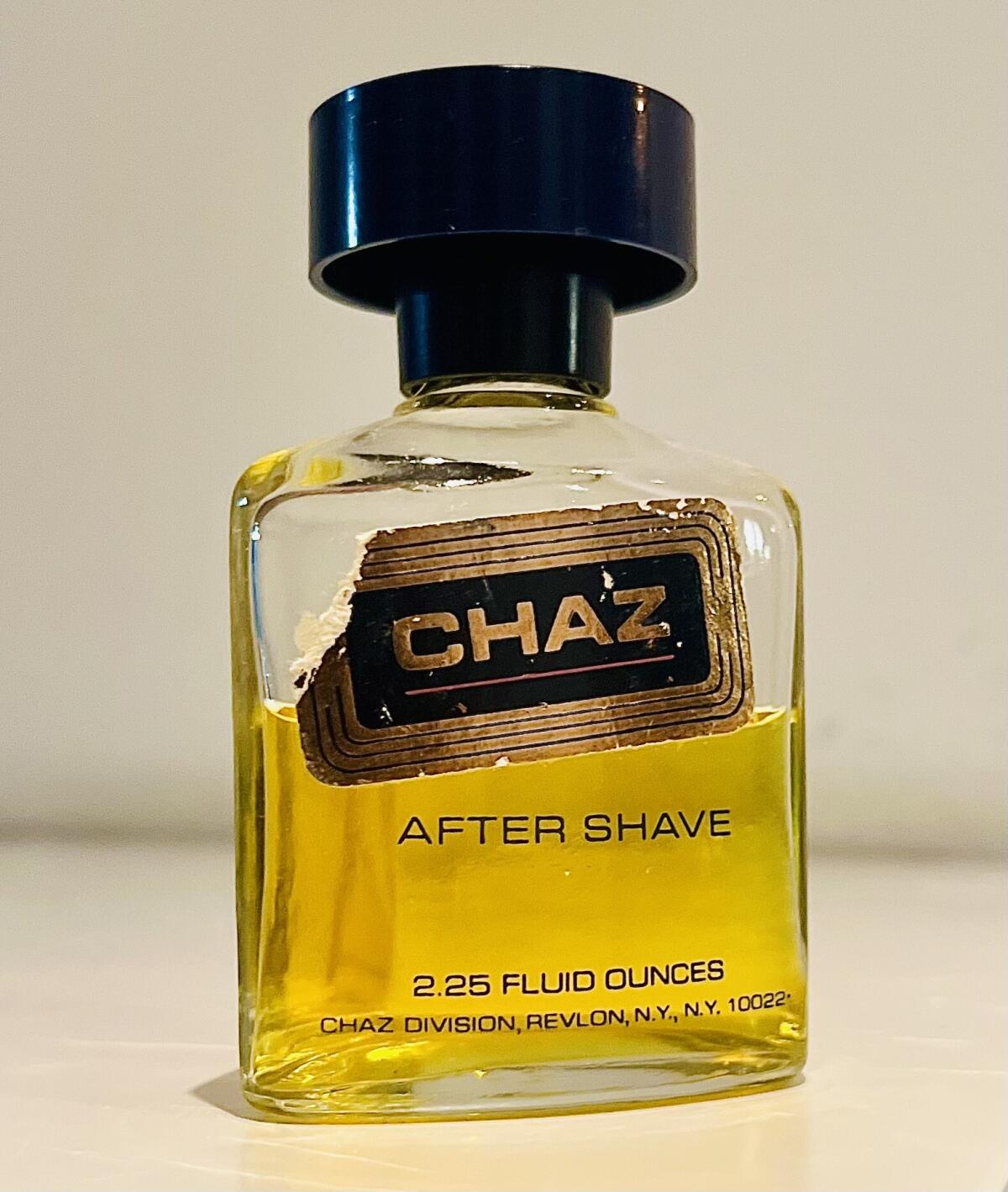 عطر ادکلن چاز رولون - Chaz Revlon - بررسی، قیمت و خرید