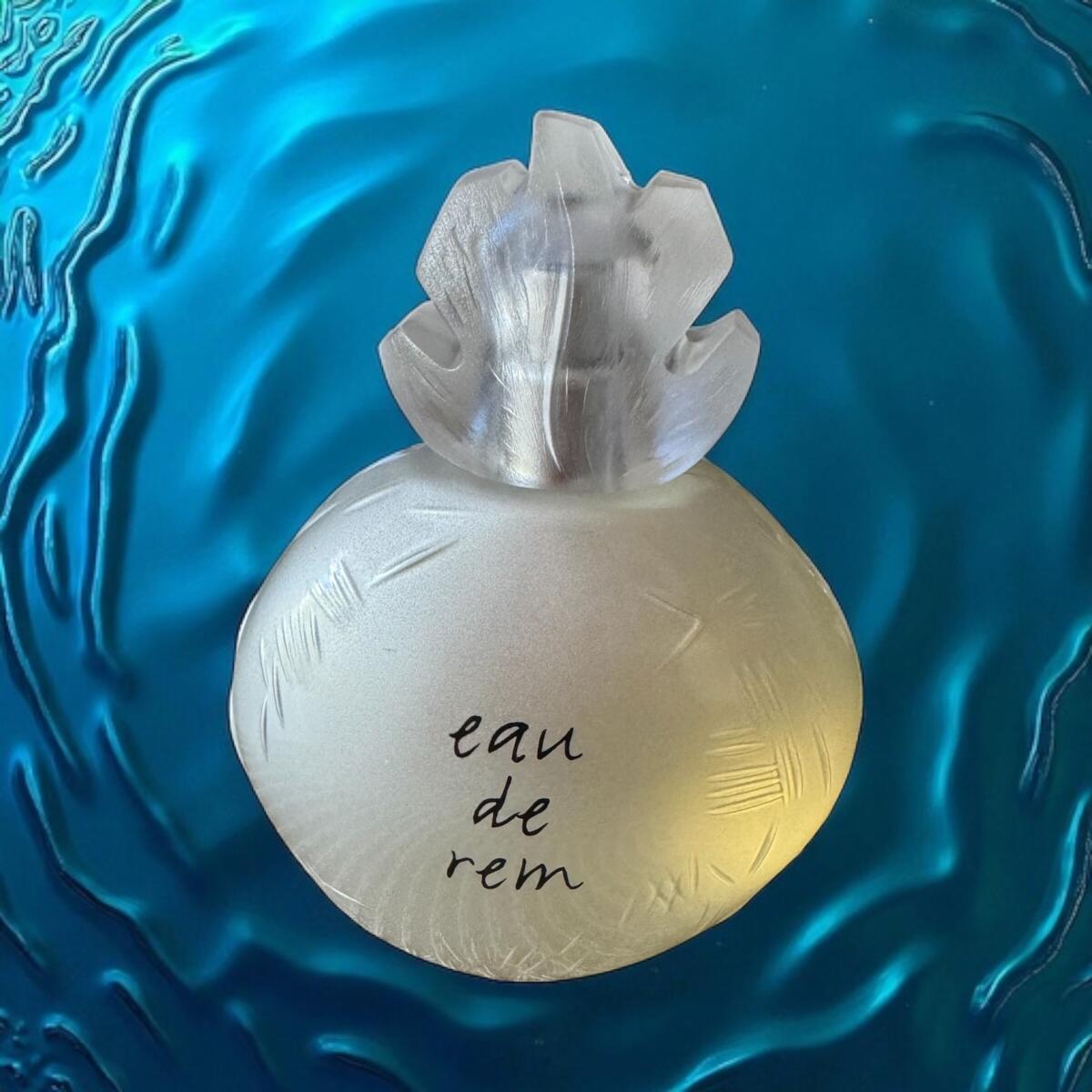 عطر ادکلن او دو رِم رمنیسانس - Eau de Rem Reminiscence - بررسی، قیمت و خرید