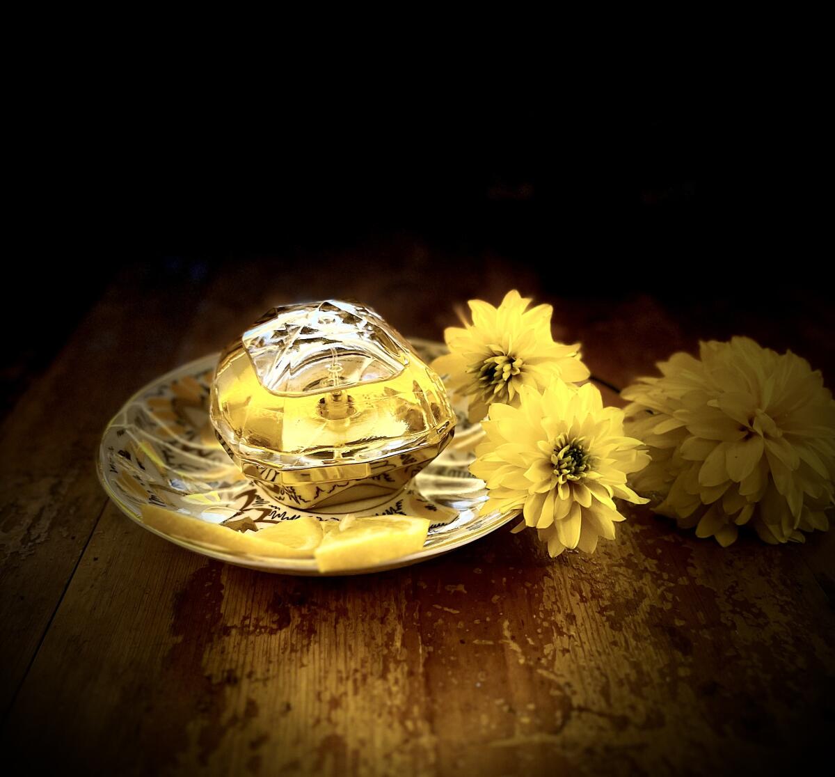 عطر ادکلن لیندی میلیون رابان - Lady Million Rabanne - بررسی، قیمت و خرید