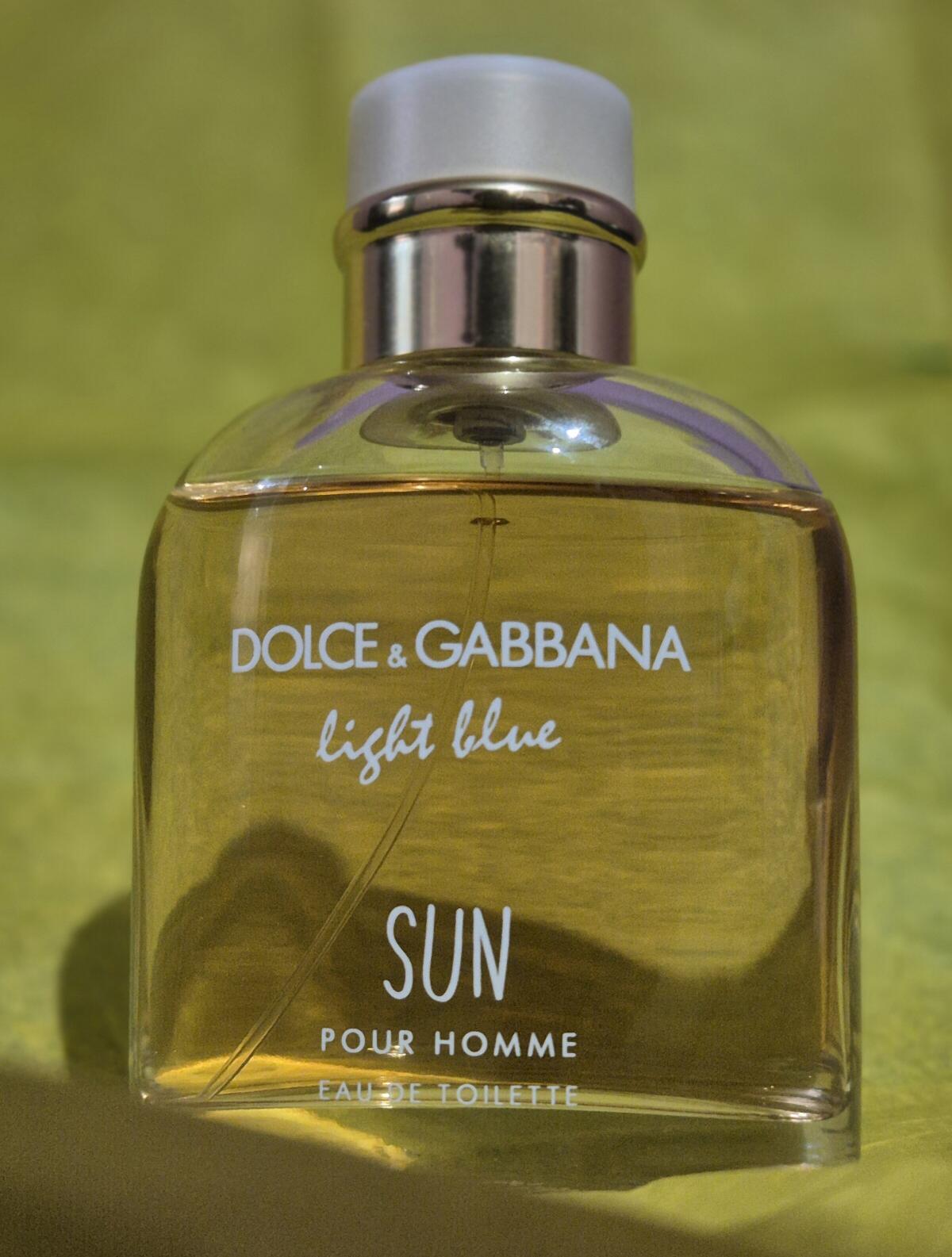 عطر ادکلن لایت بلو سان پور هوم دولچه گابانا - Light Blue Sun Pour Homme Dolce&Gabbana - بررسی، قیمت و خرید