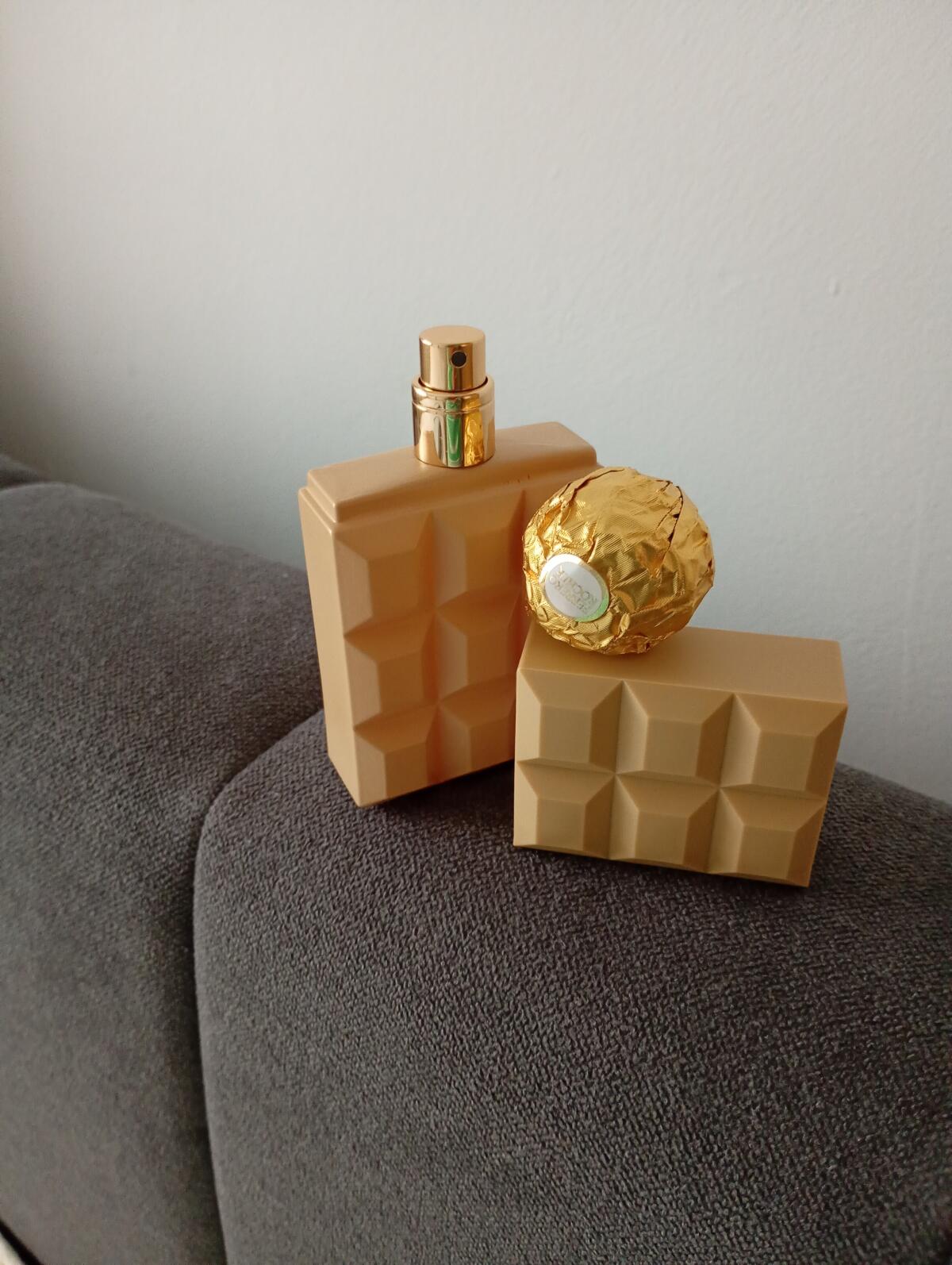 عطر ادکلن سویت توث کارامل دریم سابرینا کارپنتر - Sweet Tooth Caramel Dream Sabrina Carpenter - بررسی، قیمت و خرید