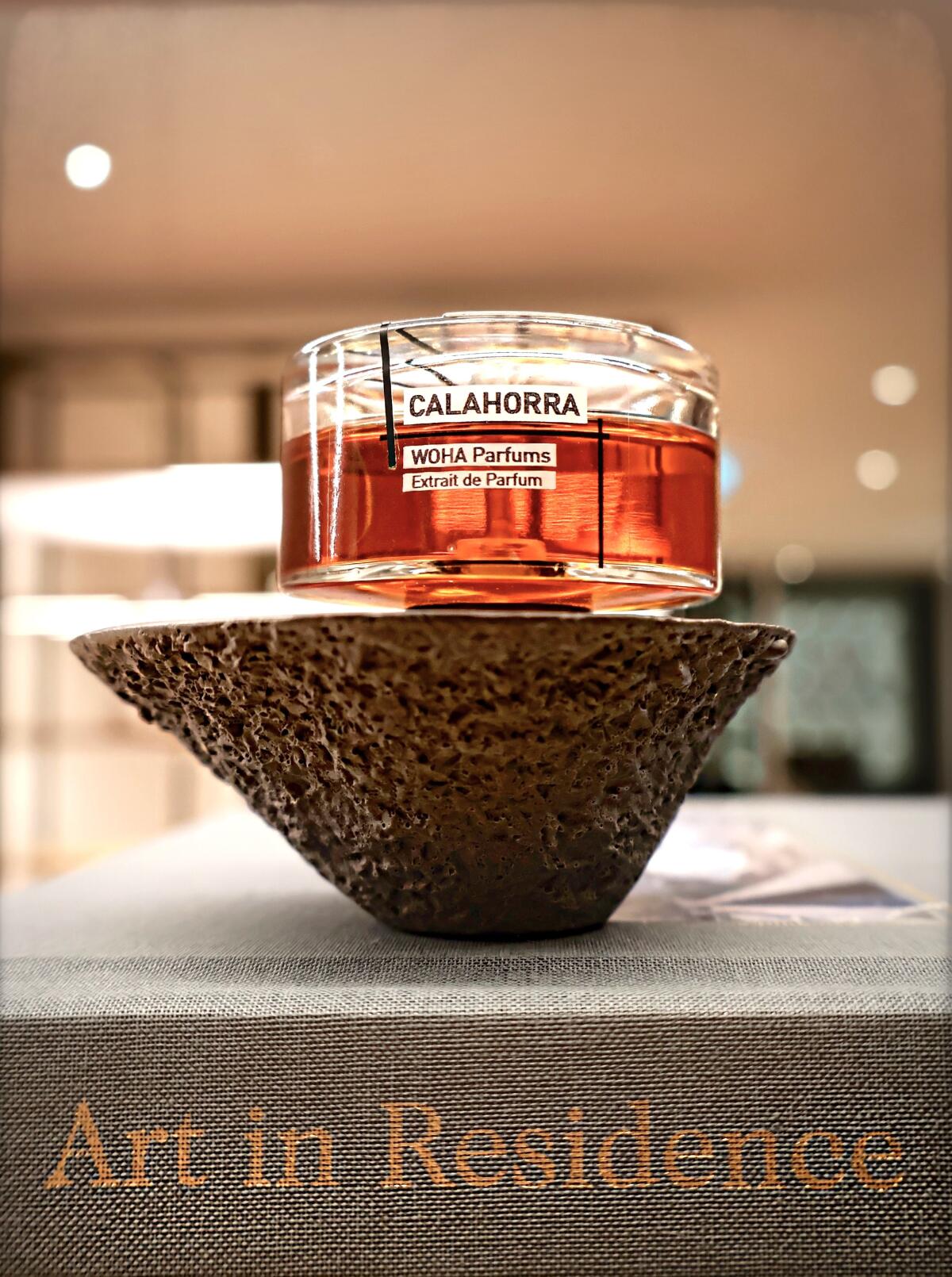 عطر ادکلن کالاهورا وها پرفیومز - Calahorra Woha Parfums - بررسی، قیمت و خرید