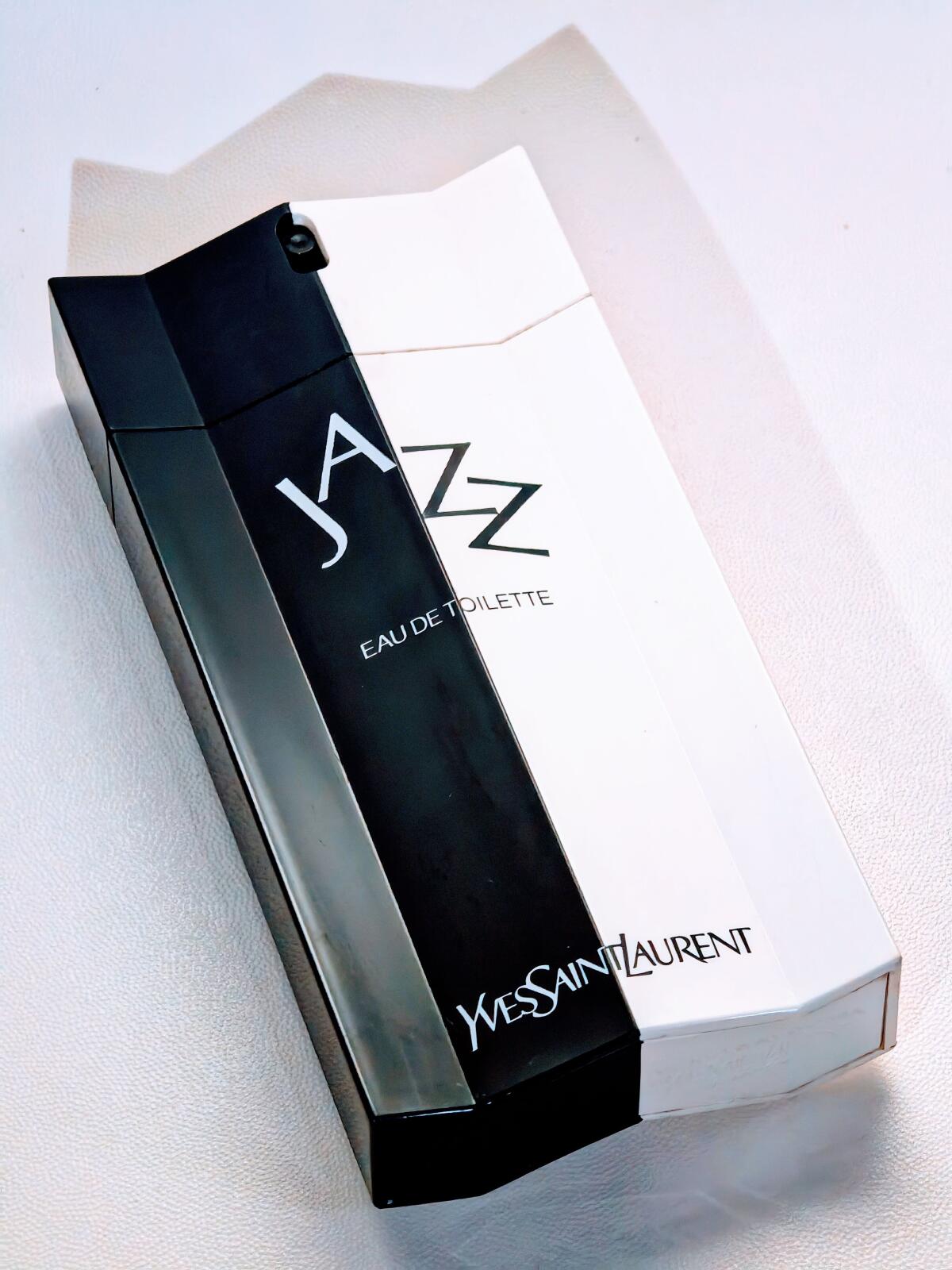 عطر ادکلن جاز ایو سن لوران - Jazz Yves Saint Laurent - بررسی، قیمت و خرید
