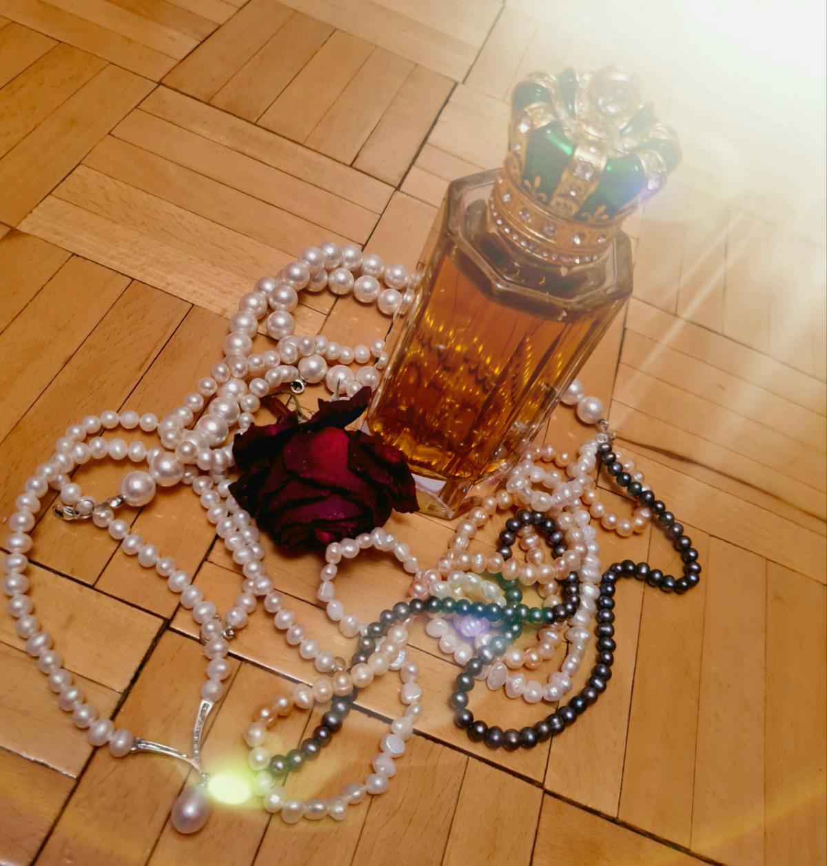 عطر ادکلن تبک رویال رویال کراون - Tabac Royal Royal Crown - بررسی، قیمت و خرید