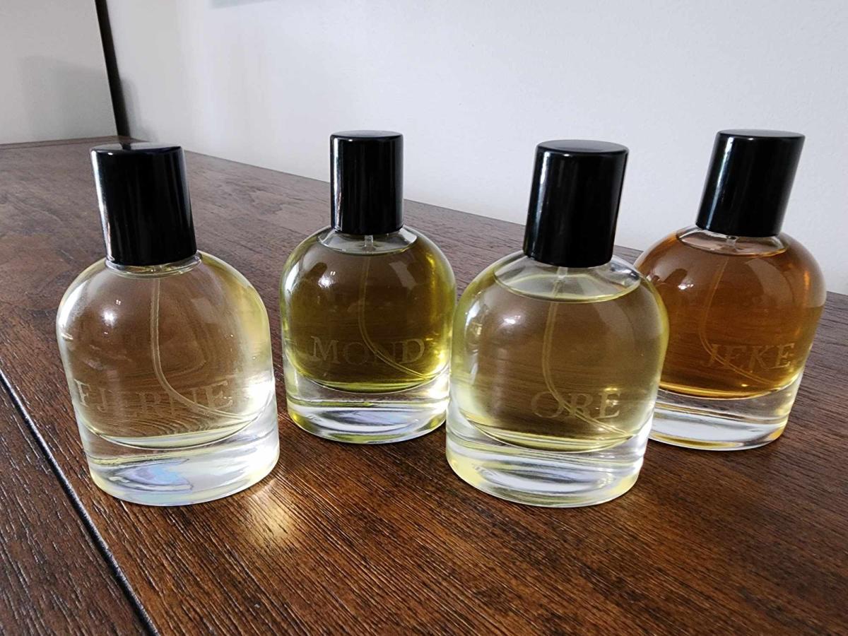 عطر ادکلن فییرنه اسلمبرهاوس - Fjerne Slumberhouse - بررسی، قیمت و خرید