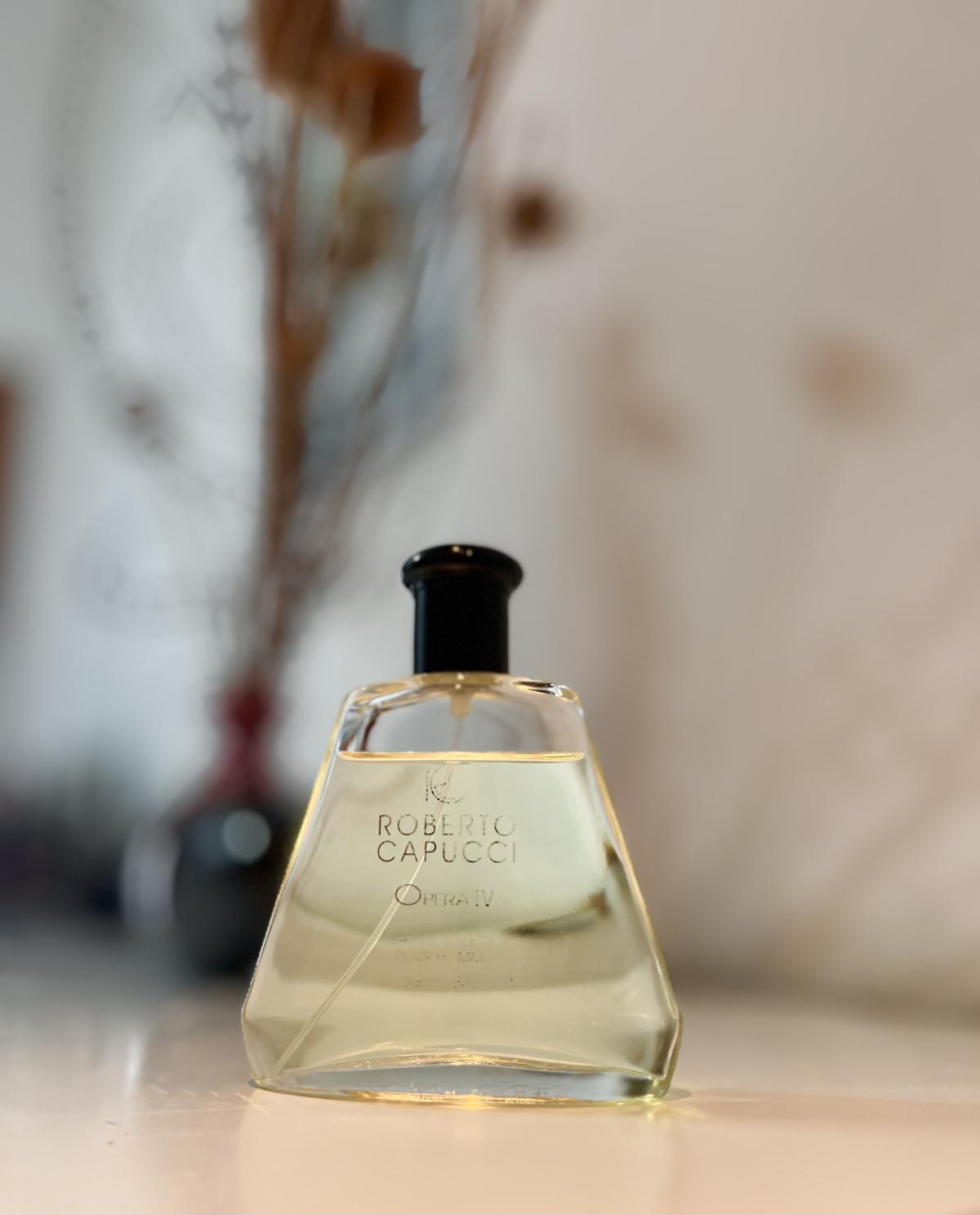 عطر ادکلن اوپرا ۴ روبرتو کاپوچی - Opera IV Roberto Capucci - بررسی، قیمت و خرید