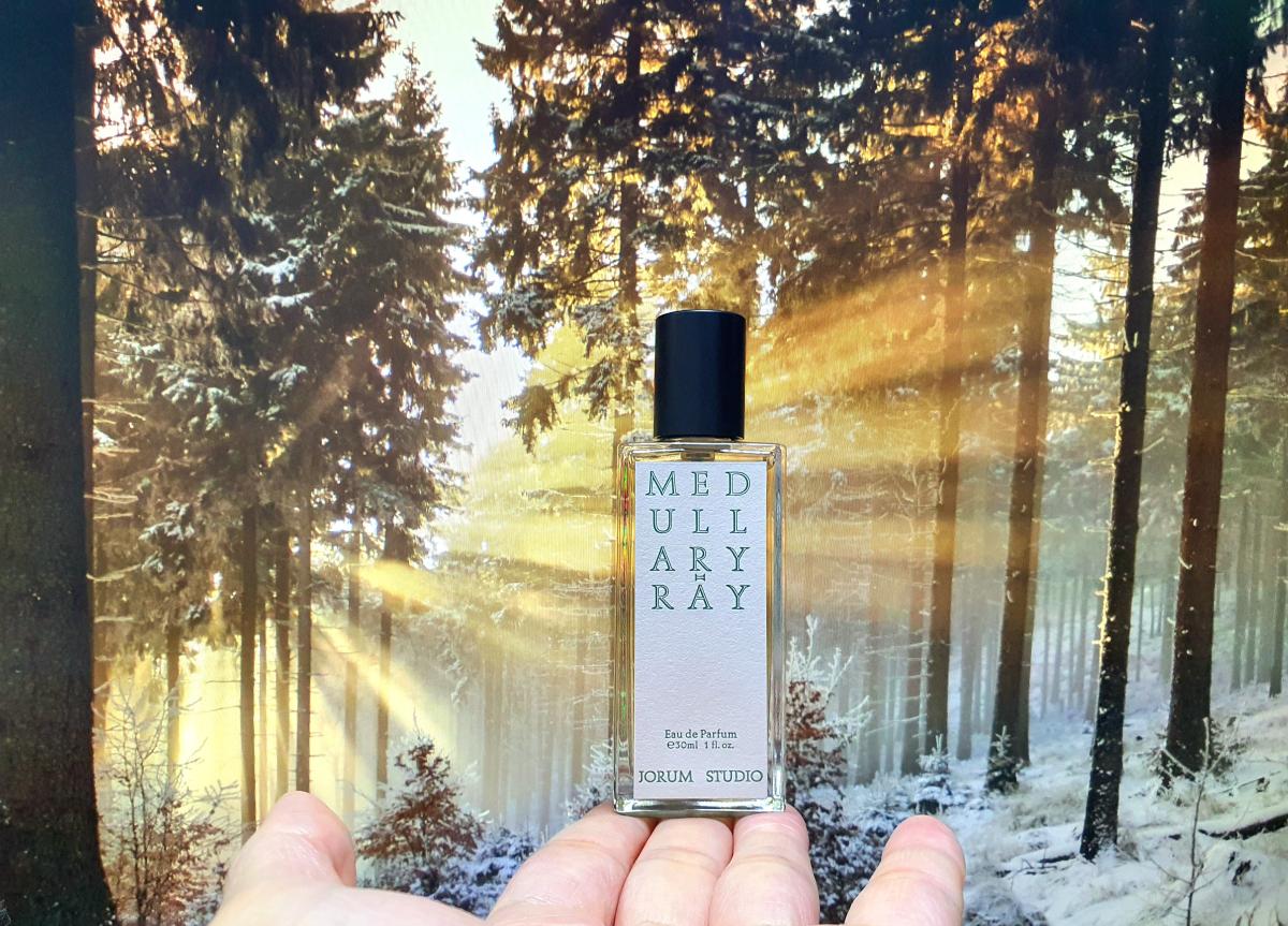 عطر ادکلن مدولاری-ری جوروم استودیو - Medullary-ray Jorum Studio - بررسی، قیمت و خرید