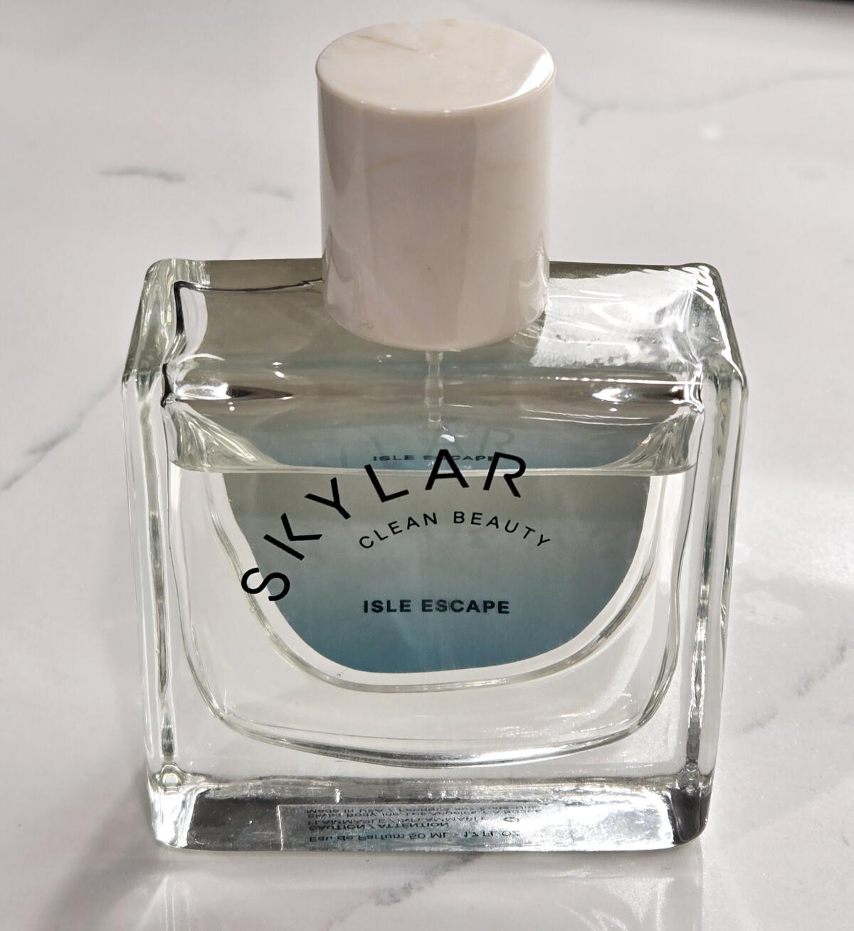عطر ادکلن آیل اسکایلار - Isle Skylar - بررسی، قیمت و خرید