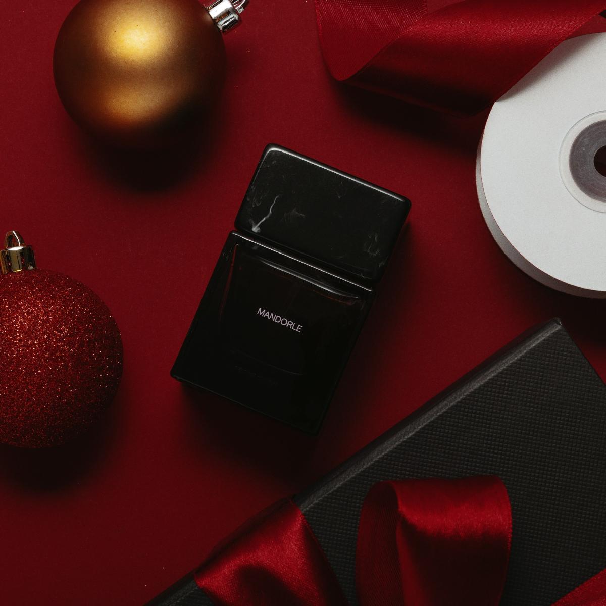 عطر ادکلن مندورله سورا دورا - Mandorle Sora Dora - بررسی، قیمت و خرید