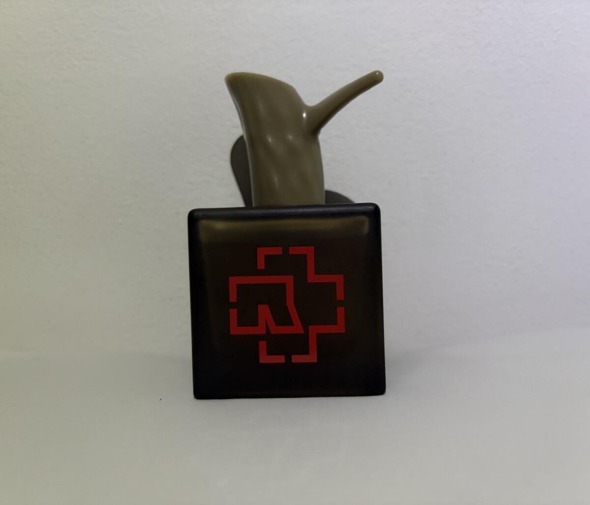 عطر ادکلن وایدمنس هایل اینتنس رامشتاین - Waidmanns Heil Intense Rammstein - بررسی، قیمت و خرید