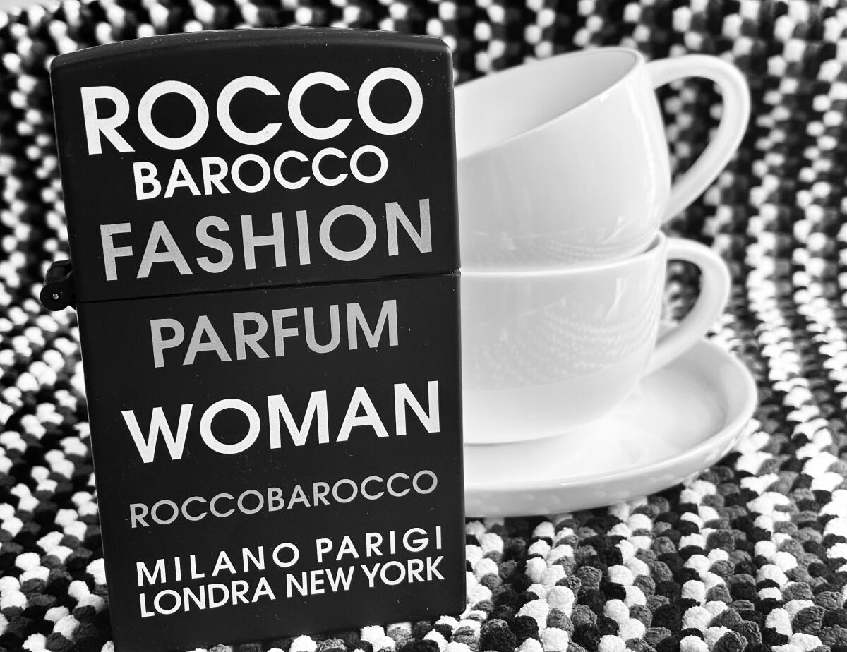 عطر ادکلن فشن وومن روکوباراکو - Fashion Woman Roccobarocco - بررسی، قیمت و خرید