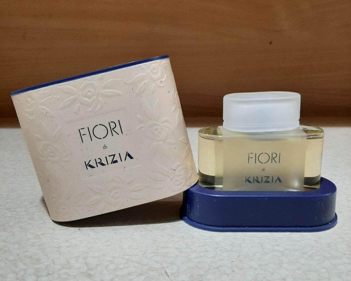 عطر ادکلن فیوری دی کریزیا کریزیا - Fiori di Krizia Krizia - بررسی، قیمت و خرید