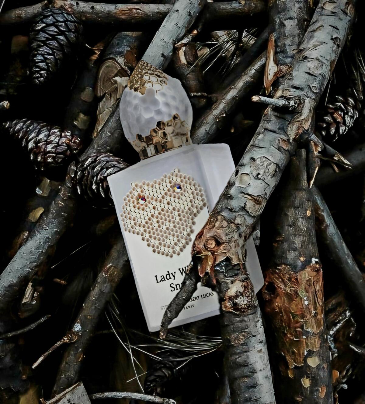 عطر ادکلن لیدی وایت اسنیک استفان هامبرت لوکاس ۷۷۷ - Lady White Snake Stéphane Humbert Lucas 777 - بررسی، قیمت و خرید