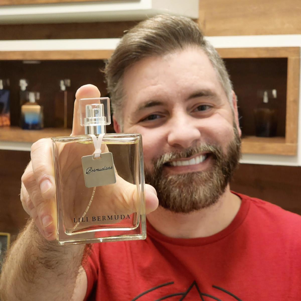 عطر ادکلن برمودیانا لی‌لی برمودا - Bermudiana Lili Bermuda - بررسی، قیمت و خرید