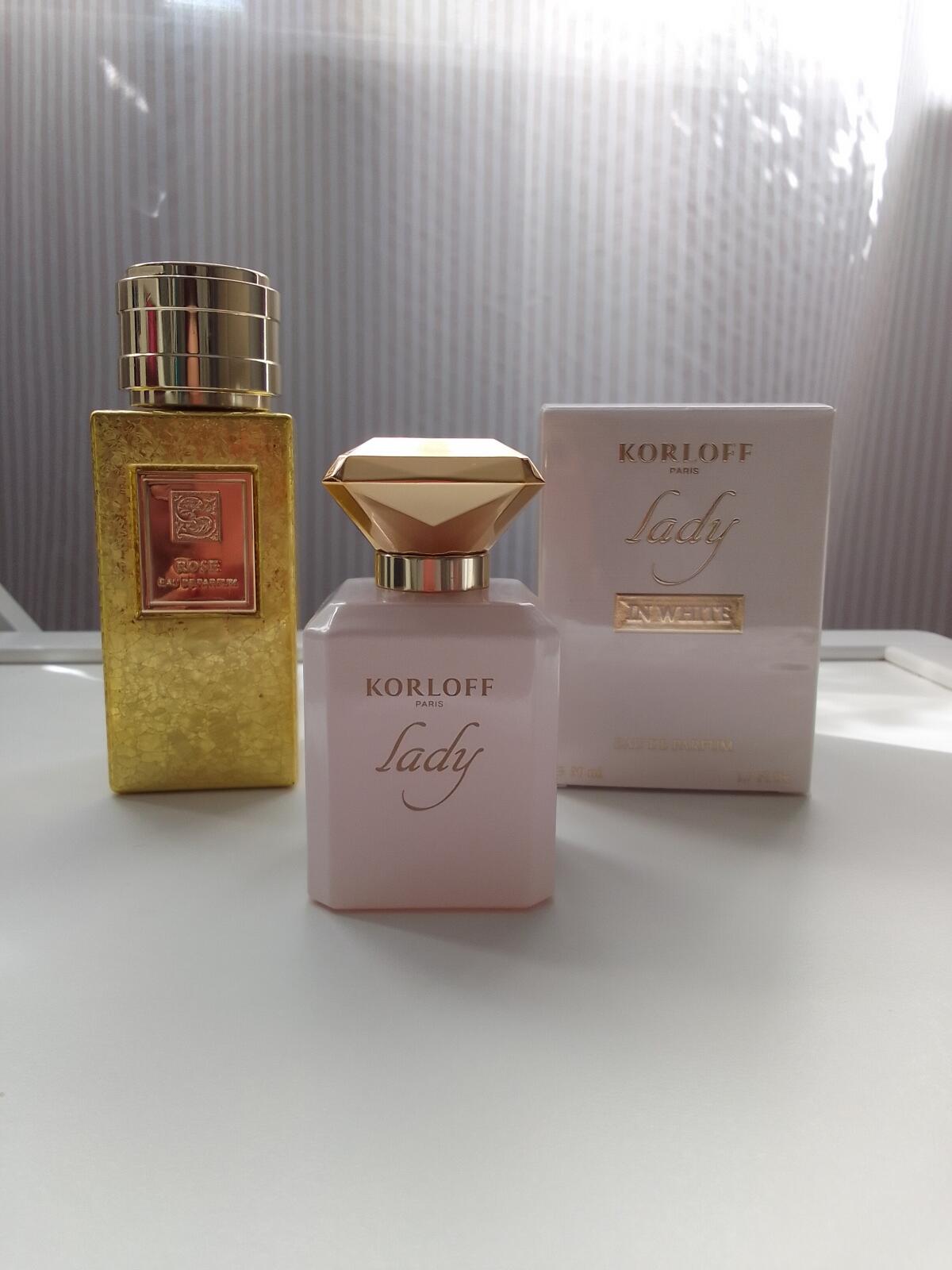 عطر ادکلن روز ساینچر - Rose Signature - بررسی، قیمت و خرید
