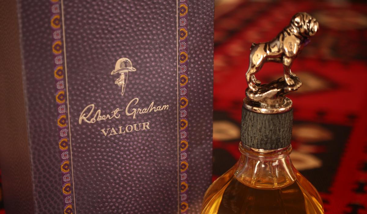 عطر ادکلن ولور رابرت گراهام - Valour Robert Graham - بررسی، قیمت و خرید