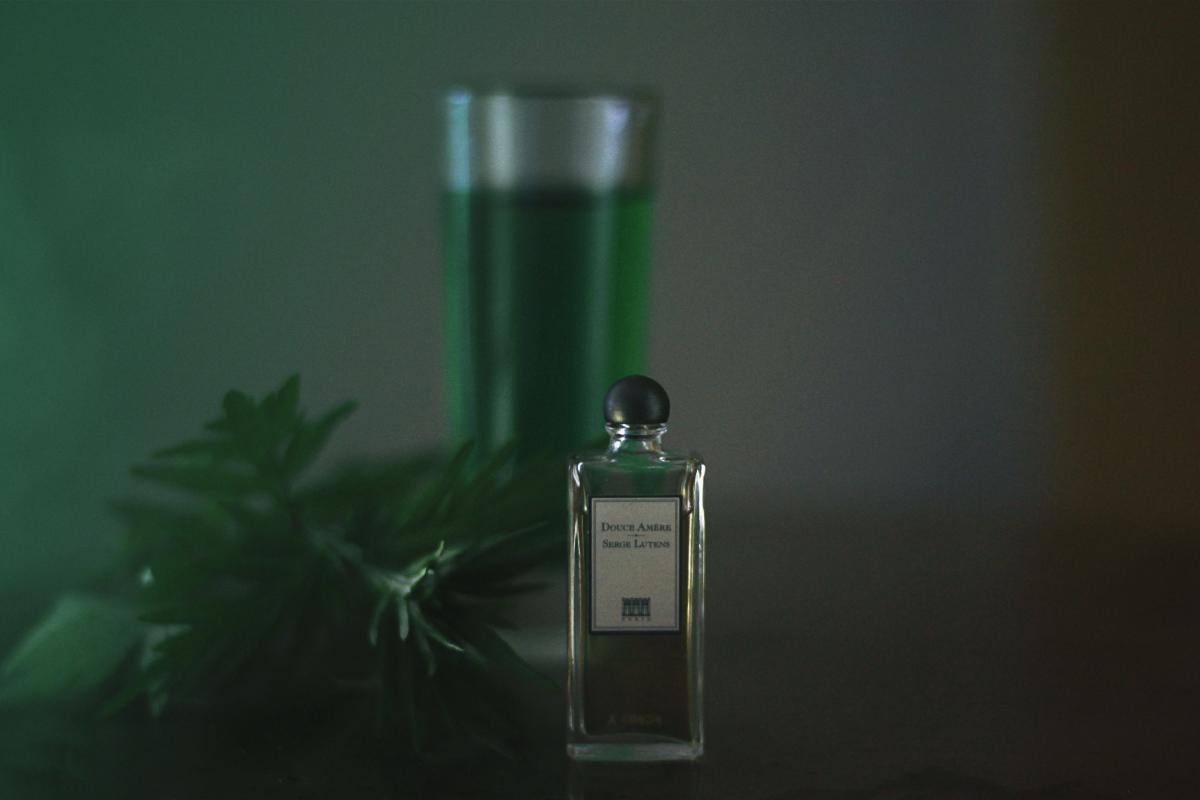 عطر ادکلن دووس امیر سرژ لوتنس - Douce Amere Serge Lutens - بررسی، قیمت و خرید