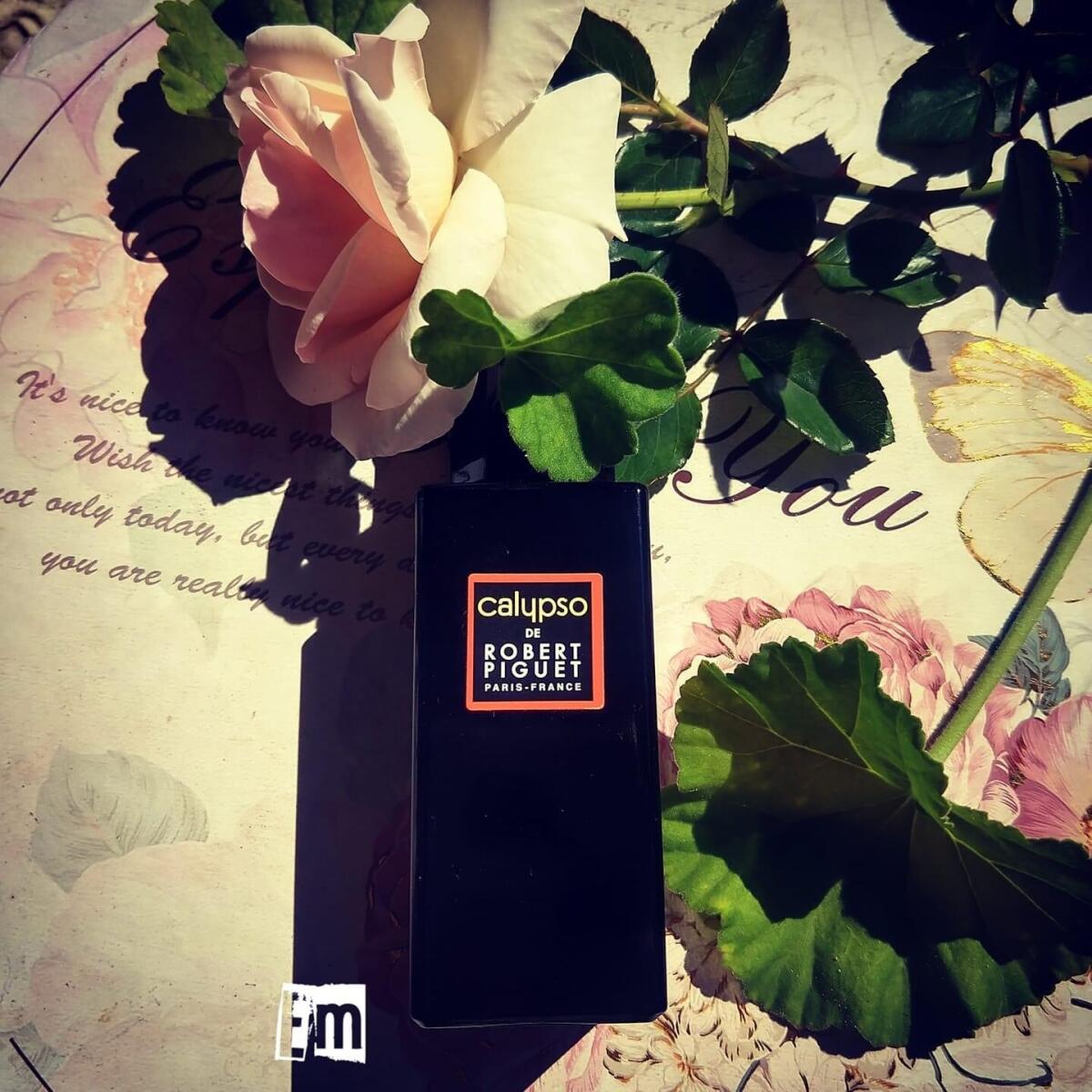 عطر ادکلن کالیپسو رابرت پیگه - Calypso Robert Piguet - بررسی، قیمت و خرید