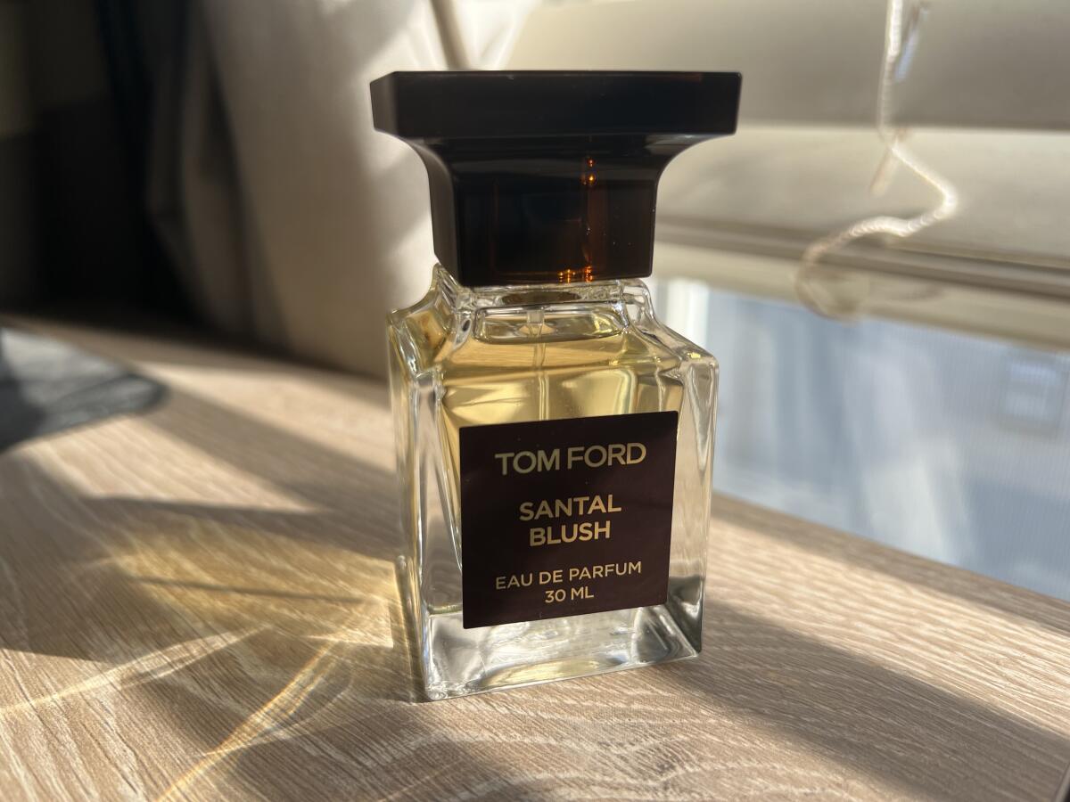 عطر ادکلن سانتال بلاش تام فورد - Santal Blush Tom Ford - بررسی، قیمت و خرید