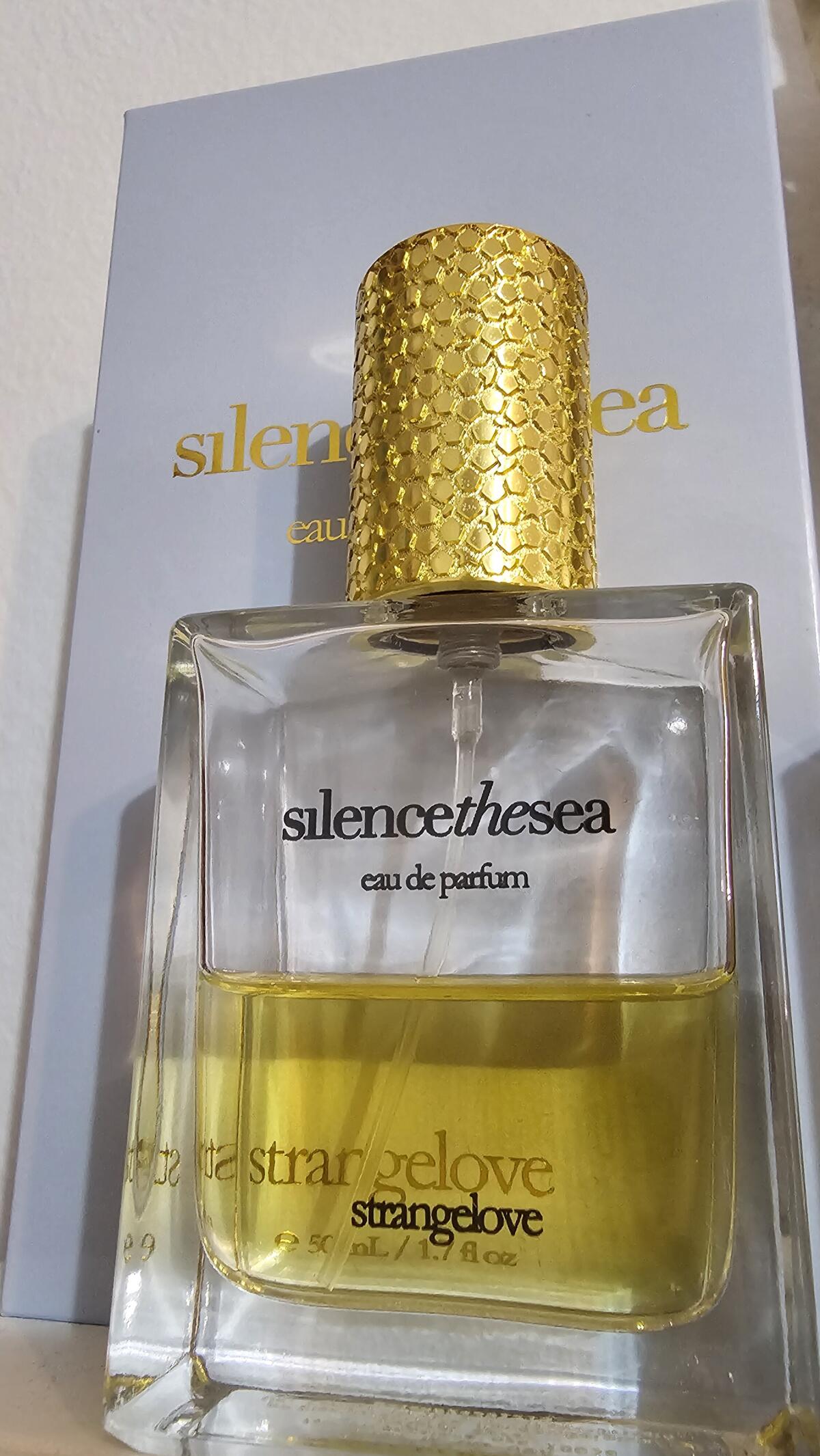 عطر ادکلن سایِلِنس دِ سی استرینج لاو نیویورک - Silence The Sea Strangelove NYC - بررسی، قیمت و خرید