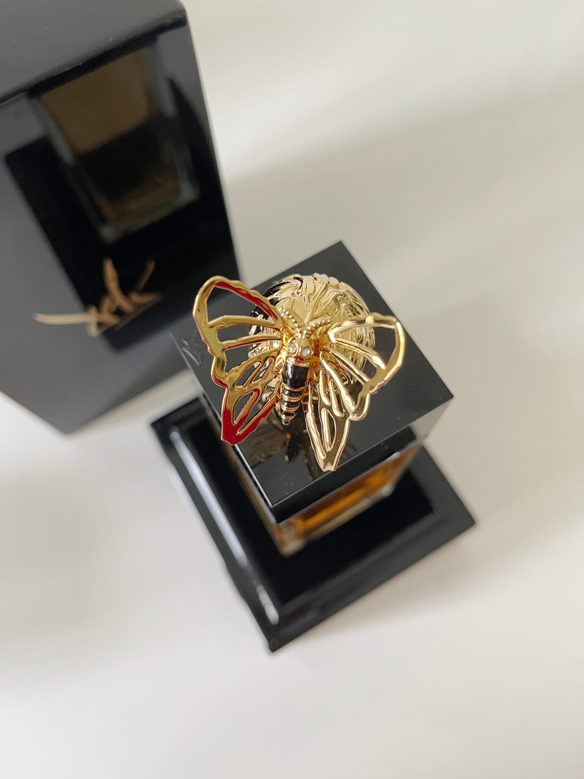 عطر ادکلن وُیَژ اونیریک دو پاپیون دو وی سالوادور دالی - Voyage Onirique Du Papillon De Vie Salvador Dali - بررسی، قیمت و خرید