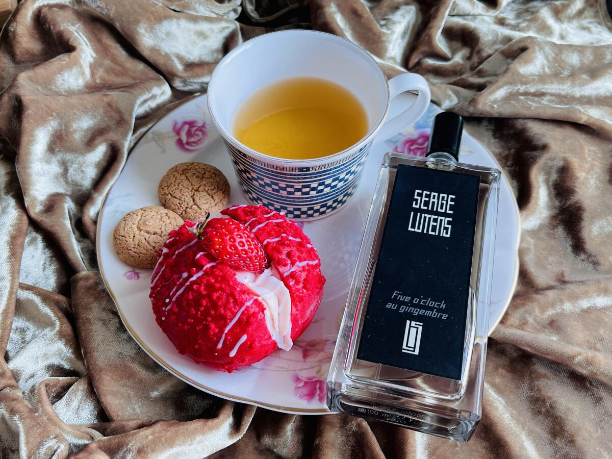 عطر ادکلن فایو اُ کلاک اُ ژنژمبغ سرژ لوتنس - Five O'Clock Au Gingembre Serge Lutens - بررسی، قیمت و خرید