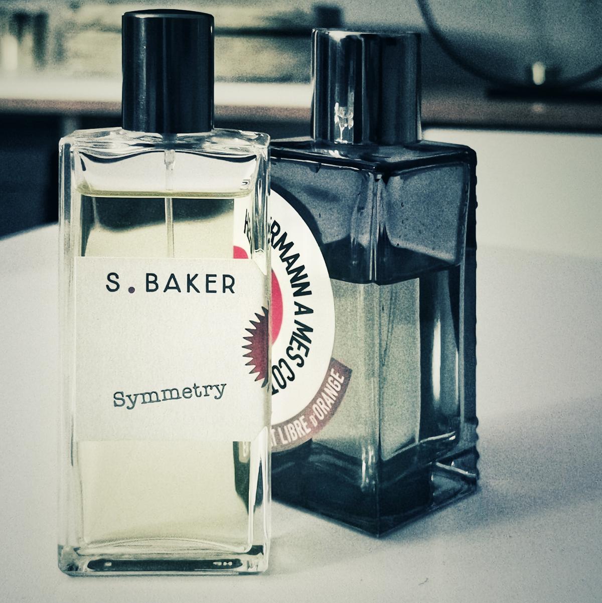 عطر ادکلن سیمتری سارا بیکر پرفیومز - Symmetry Sarah Baker Perfumes - بررسی، قیمت و خرید