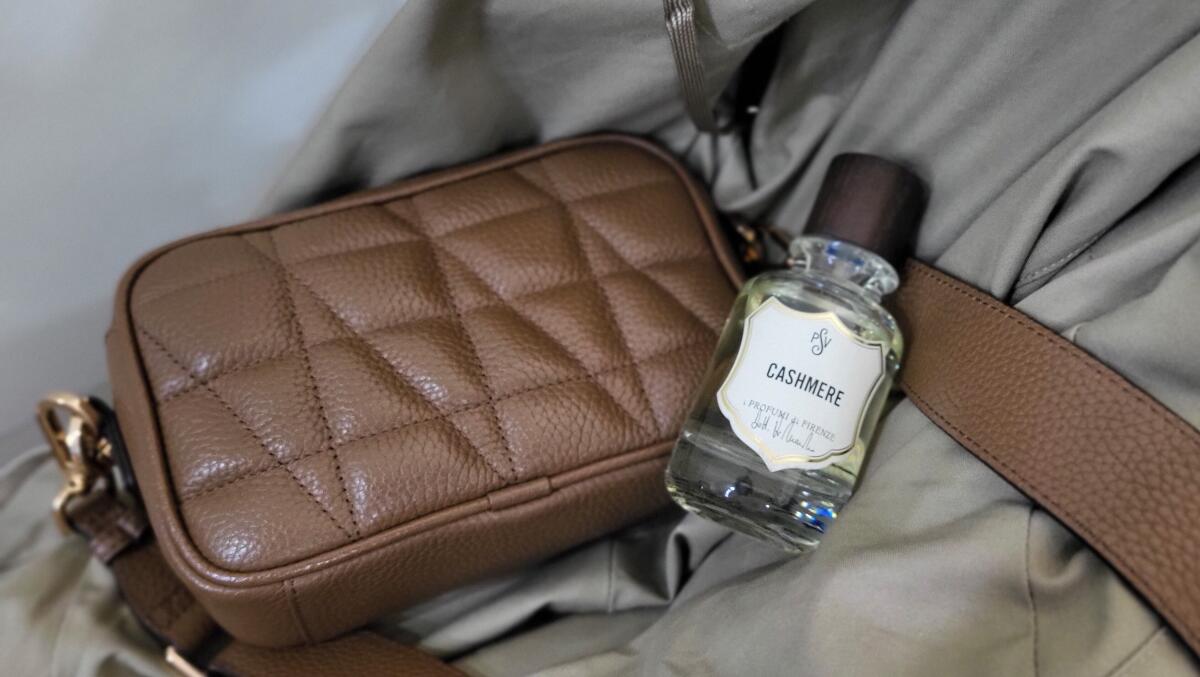 عطر ادکلن کشمر آی پروفومی دی فلورانس - Cashmere I Profumi di Firenze - بررسی، قیمت و خرید