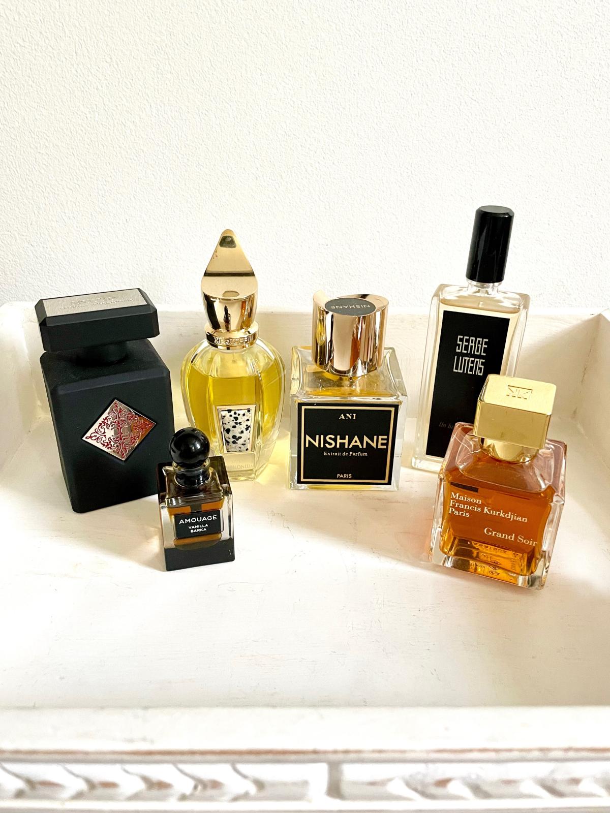 عطر ادکلن سیمفونیوم پارفوم زرژاف - Symphonium Parfum Xerjoff - بررسی، قیمت و خرید