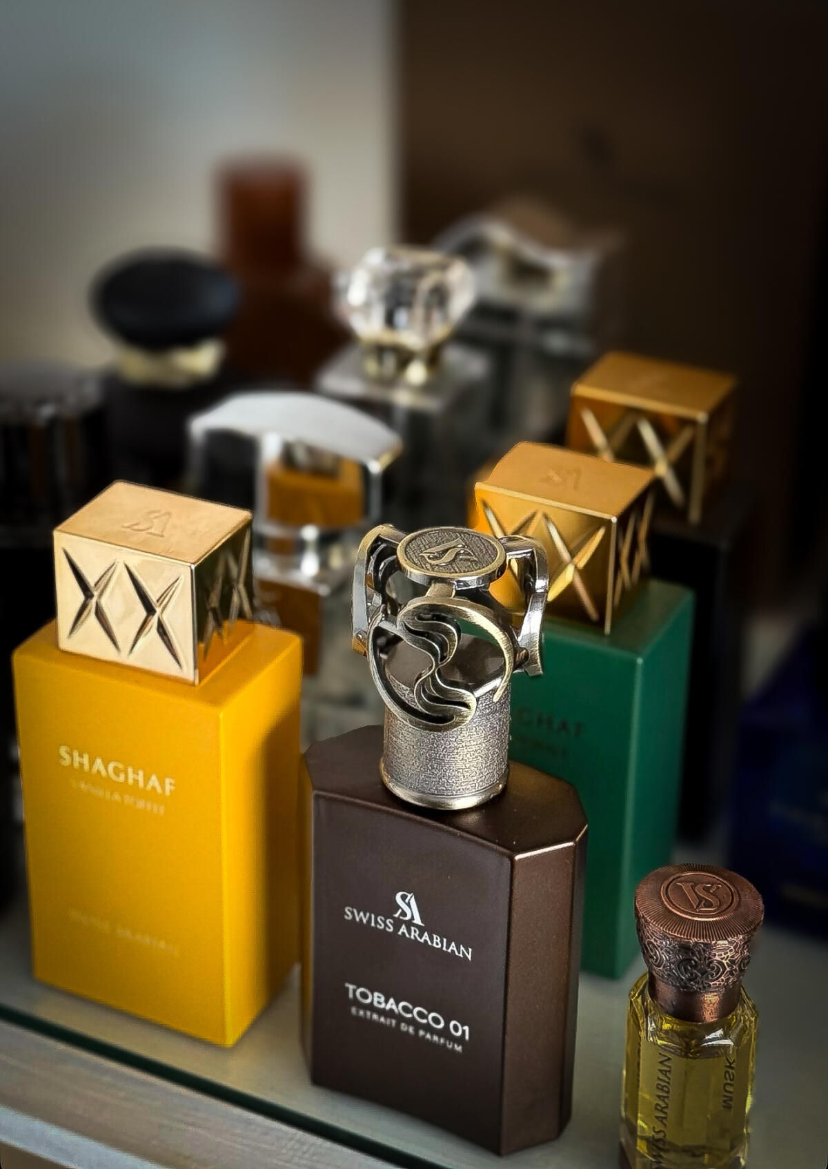 عطر ادکلن شغف عود رویال سوییس آرابیان - Shaghaf Oud Royale Swiss Arabian - بررسی، قیمت و خرید