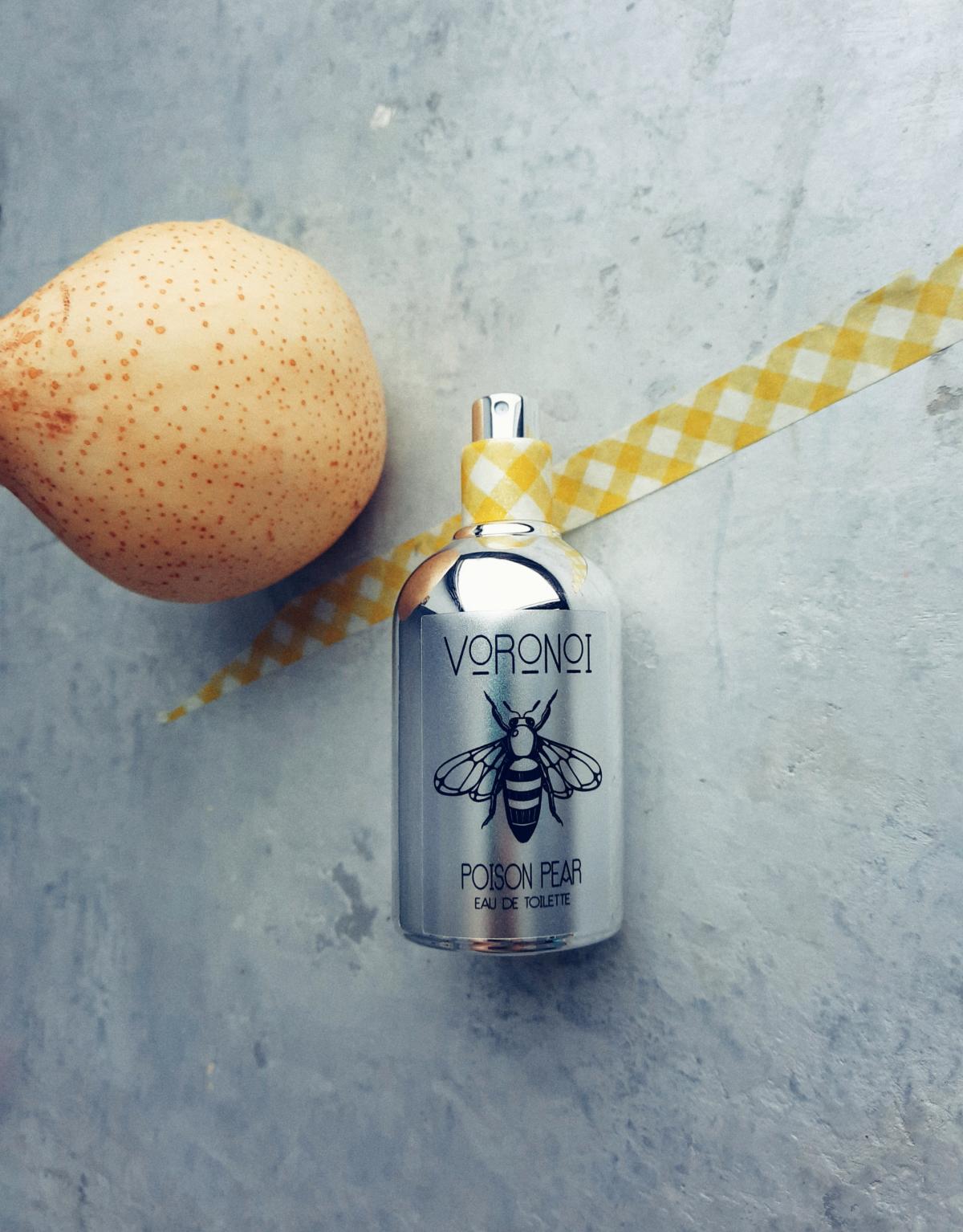 عطر ادکلن پویزن پیر وورونوی - Poison Pear Voronoi - بررسی، قیمت و خرید