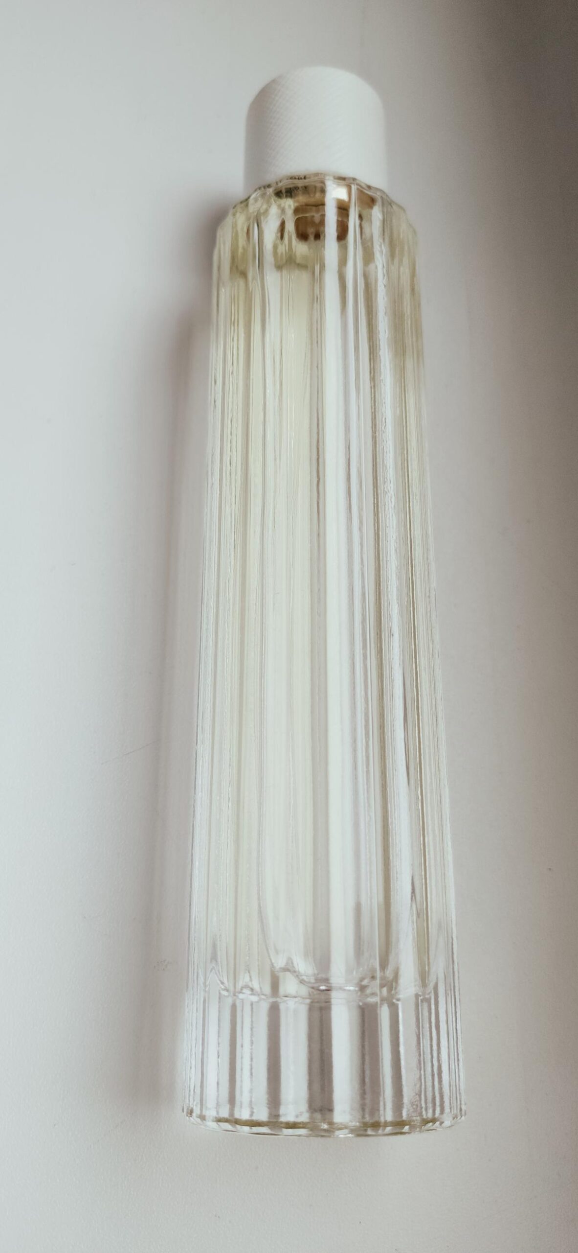 عطر ادکلن بیست و چهارم اکتبر هزار و نهصد و هشتاد و پنج پوزو دی بورگو - 24 Octobre 1985 Pozzo di Borgo - بررسی، قیمت و خرید