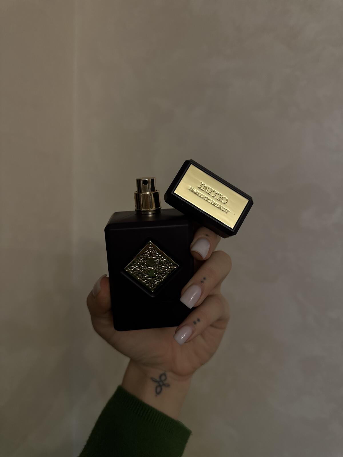 عطر ادکلن نارکوتیک دیلایت اینیسیو پارفومز پریویس - Narcotic Delight Initio Parfums Prives - بررسی، قیمت و خرید