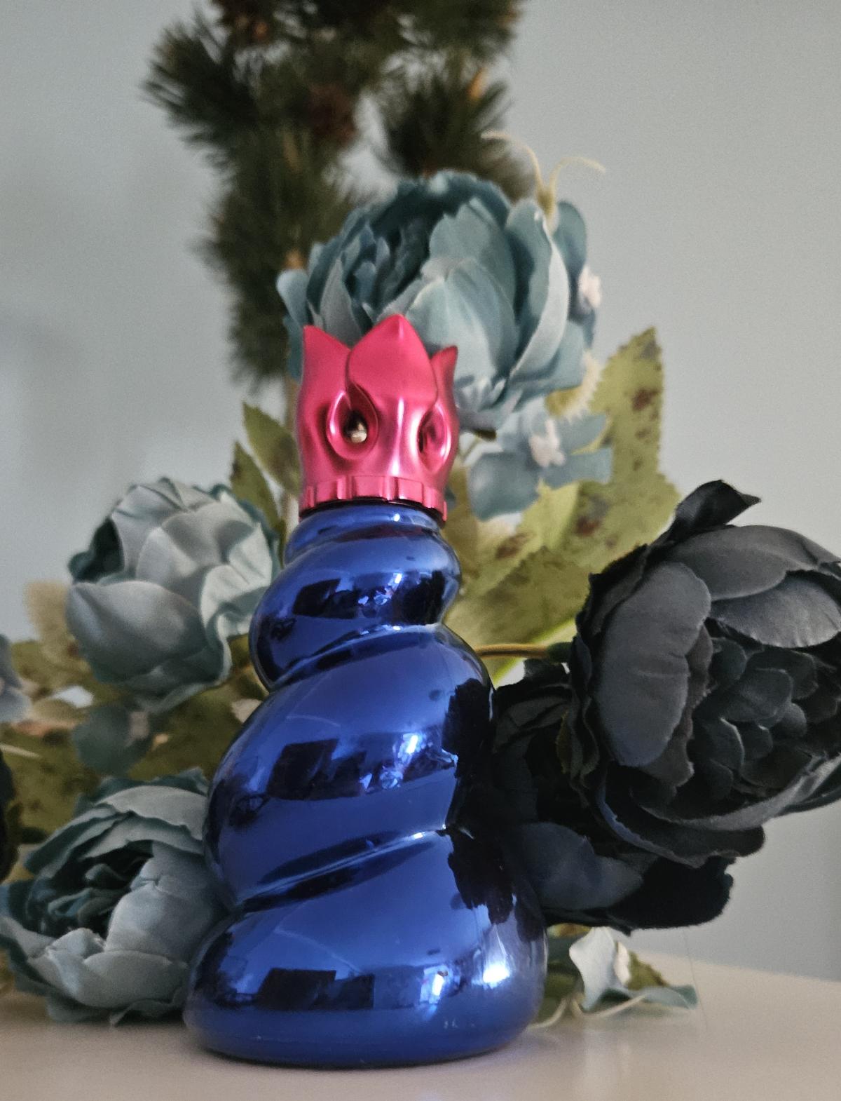 عطر ادکلن له بل د ریکی بل د مینو نینا ریچی - Les Belles de Ricci Belle de Minuit Nina Ricci - بررسی، قیمت و خرید