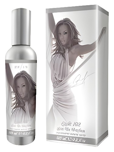 عطر ادکلن صد و نود و دو لایت رفن - 192 Light Refan - بررسی، قیمت و خرید