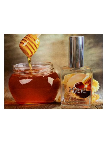 عطر ادکلن میله کایس پرفیومز - Miele Kyse Perfumes - بررسی، قیمت و خرید