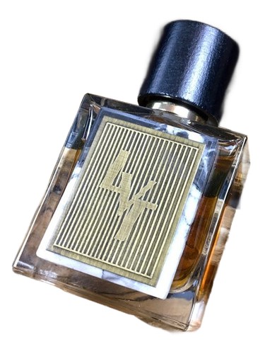 عطر ادکلن لو nomade لوانت - Le Nomade Levent - بررسی، قیمت و خرید