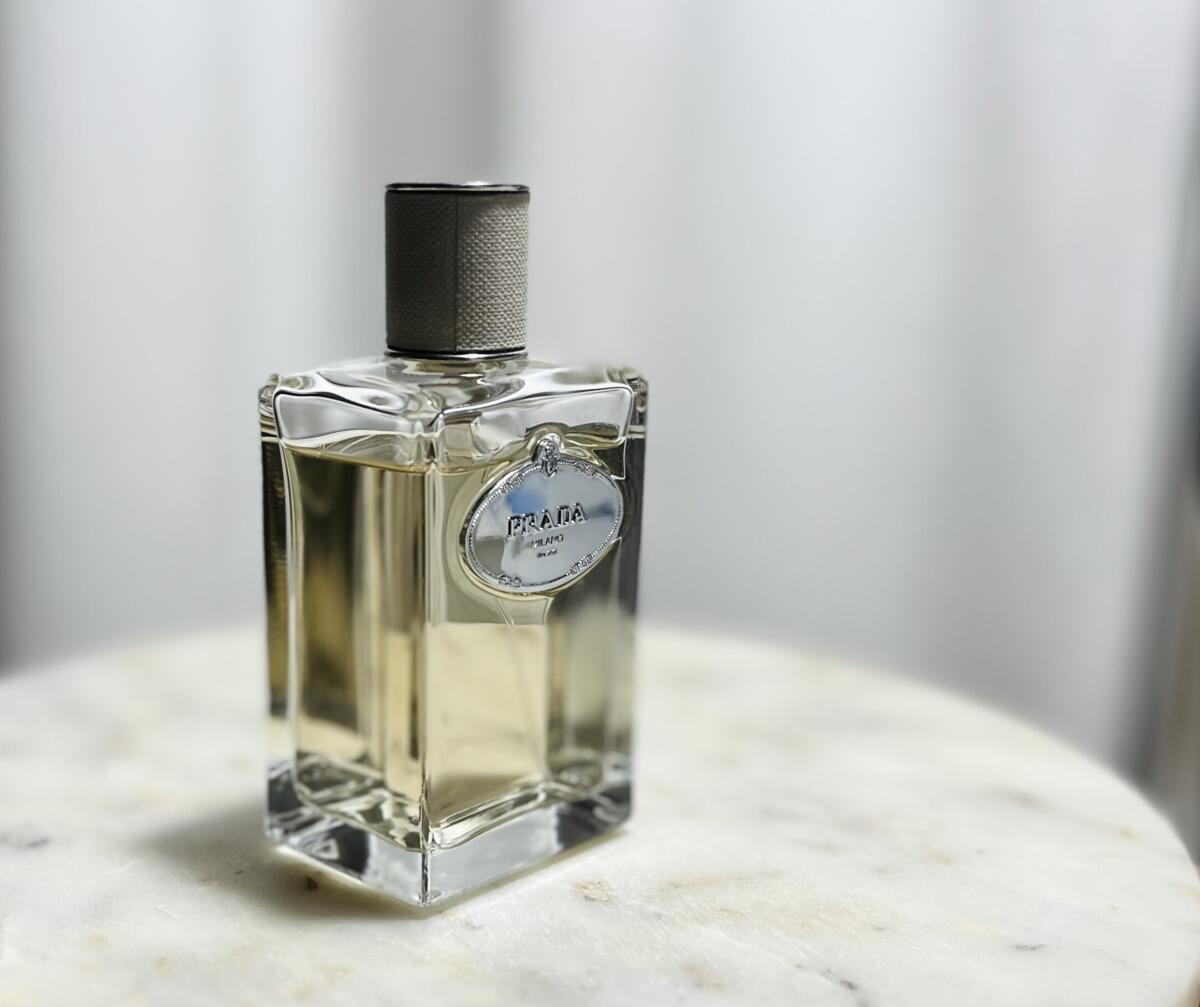 عطر ادکلن اینفیوژن د اوم پرادا - Infusion d'Homme Prada - بررسی، قیمت و خرید