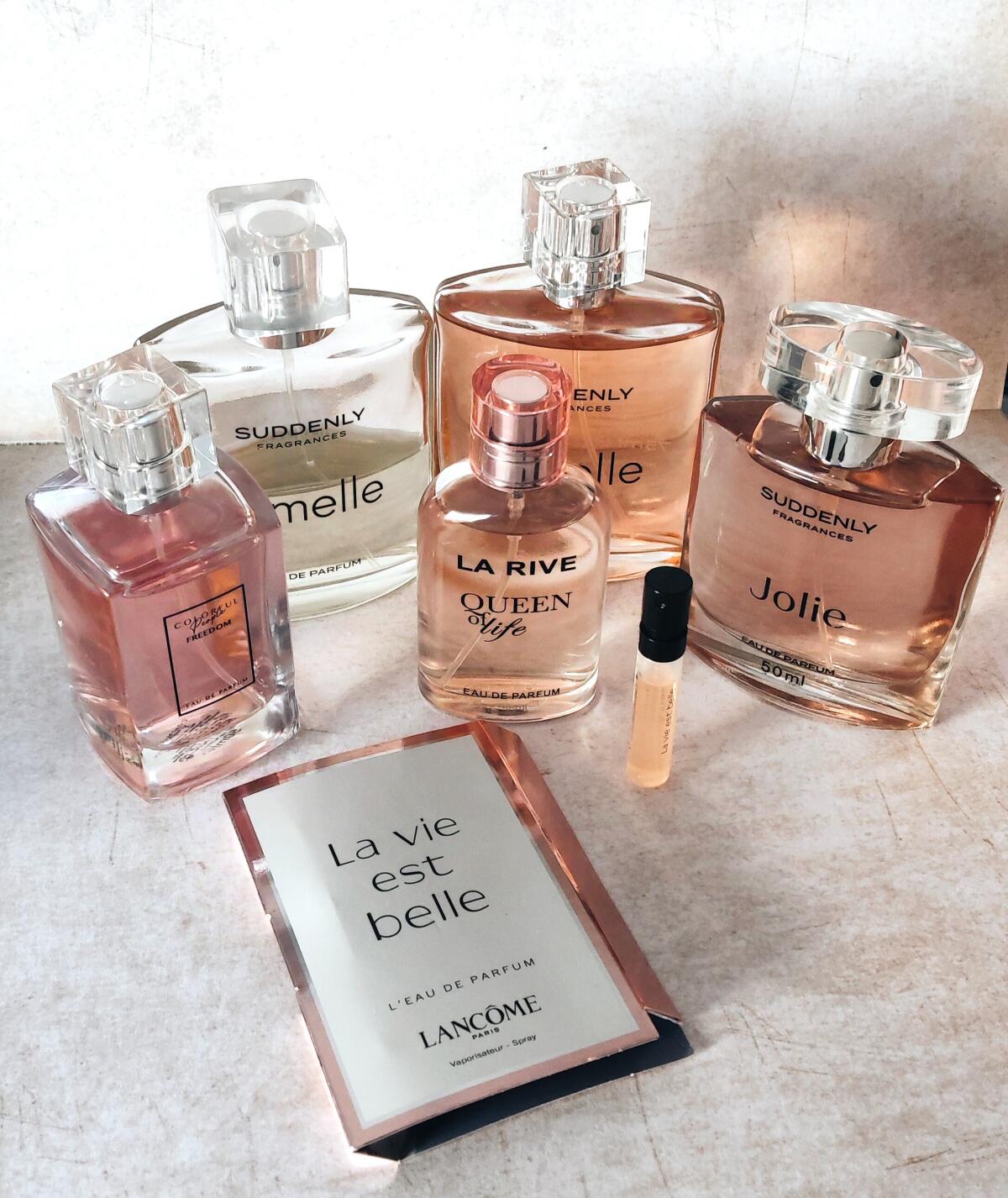 عطر ادکلن کویین آو لایف لاریو - Queen of Life La Rive - بررسی، قیمت و خرید