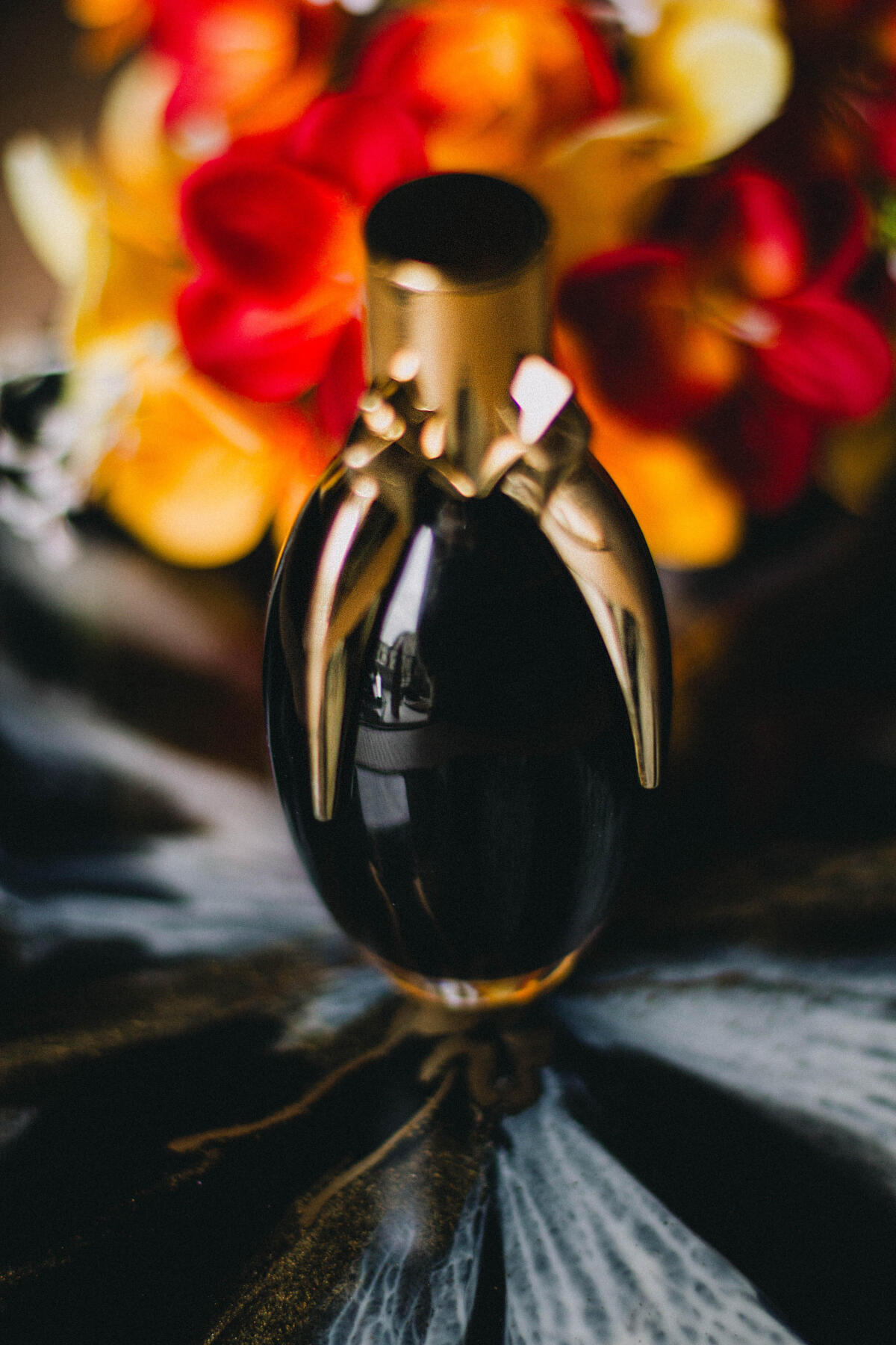 عطر ادکلن فیم لیدی گاگا - Fame Lady Gaga - بررسی، قیمت و خرید