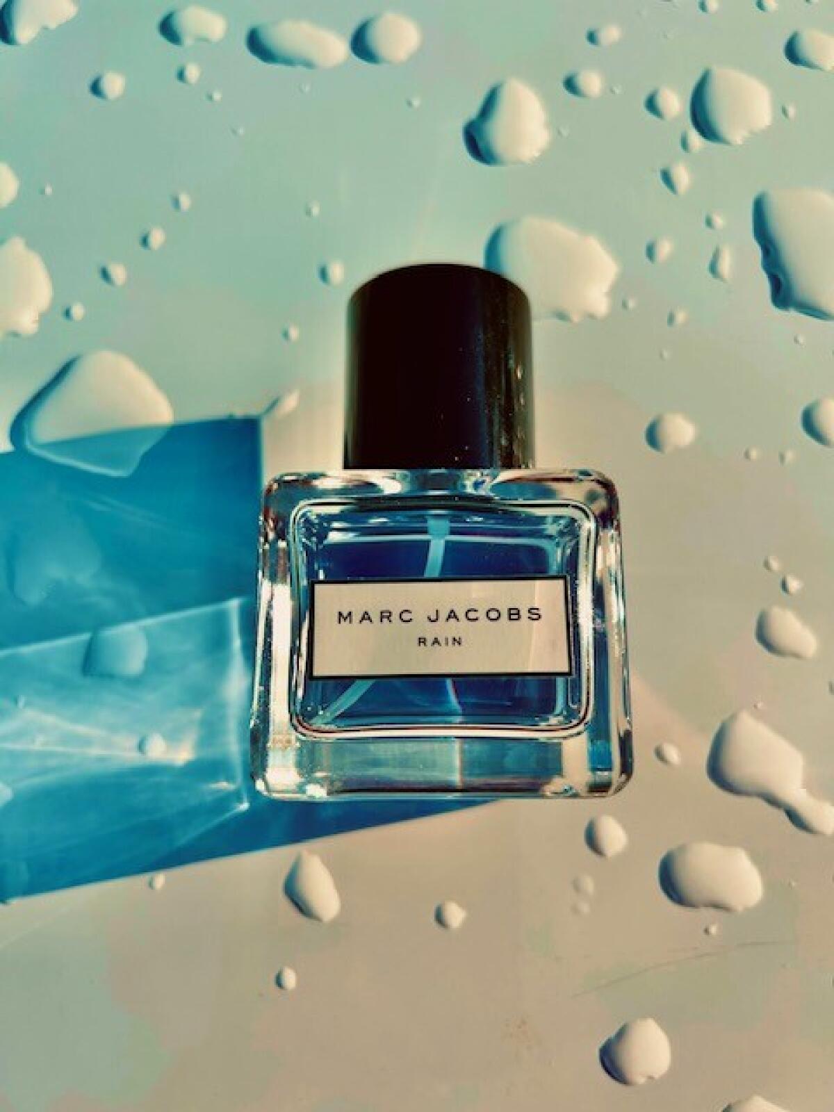 عطر ادکلن مارک جاکوبز رین اسپلاش ۲۰۱۶ مارک جیکوبز - Marc Jacobs Rain Splash 2016 Marc Jacobs - بررسی، قیمت و خرید