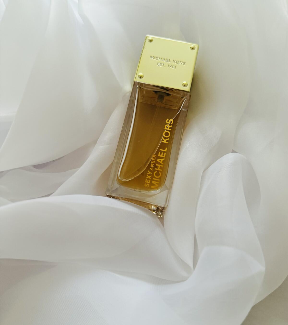 عطر ادکلن س..کسی امبر مایکل کورس - Se..xy Amber Michael Kors - بررسی، قیمت و خرید