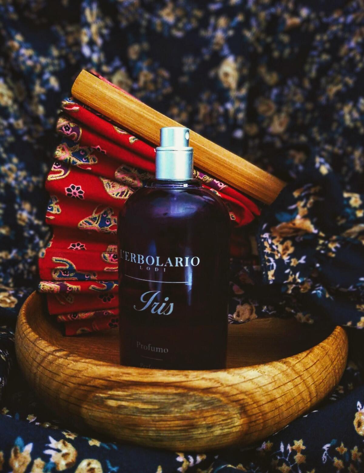 عطر ادکلن آیریس لِربولاریو - Iris L'Erbolario - بررسی، قیمت و خرید