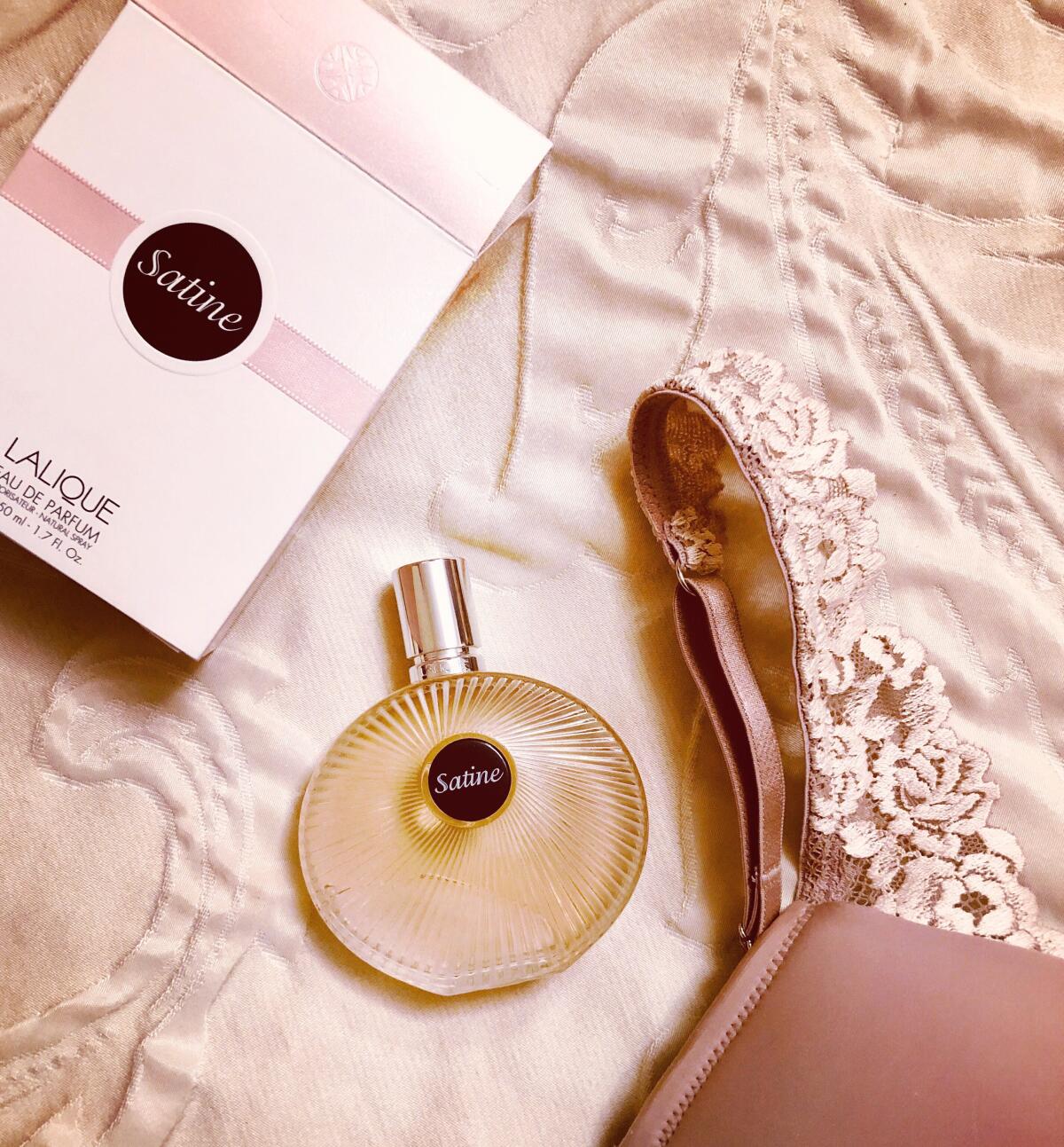 عطر ادکلن سَتین لالیک - Satine Lalique - بررسی، قیمت و خرید