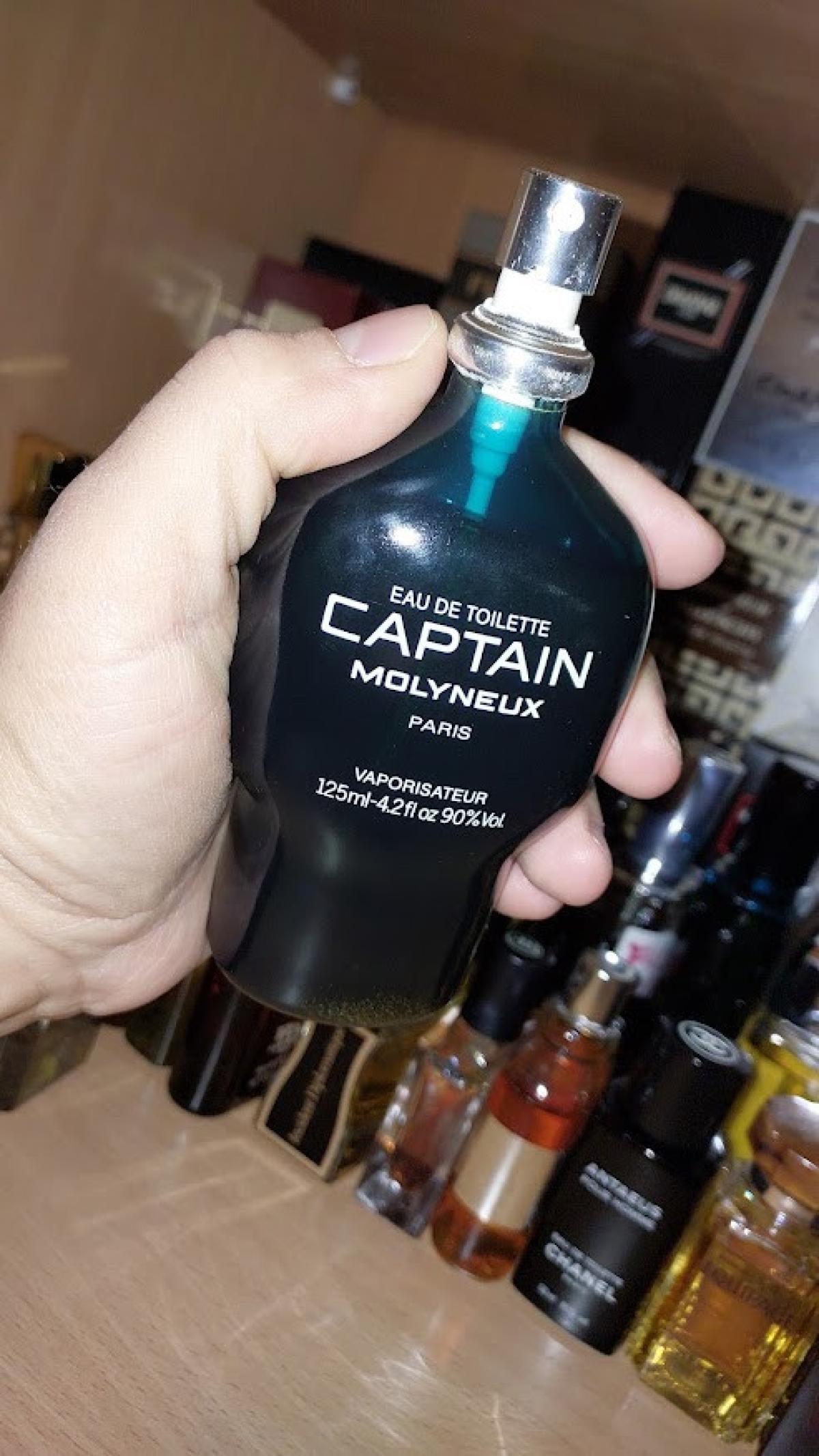 عطر ادکلن کاپیتان او دو تویلت مالینو - Captain Eau de Toilette (1975) Molyneux - بررسی، قیمت و خرید